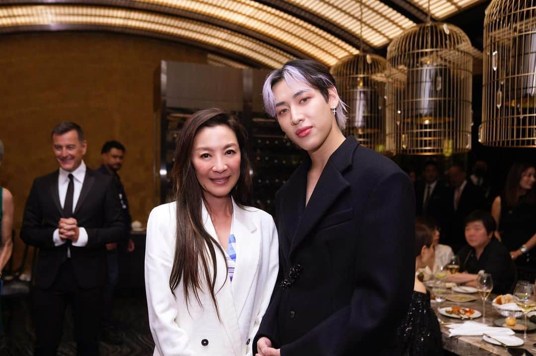 BamBam さんのインスタグラム写真 - (BamBam Instagram)「Such a good night in Macau🥂 @thekarllagerfeld   #THEKARLLAGERFELD #karllagerfeld #TKLMoment #TKLStyle」6月16日 18時43分 - bambam1a