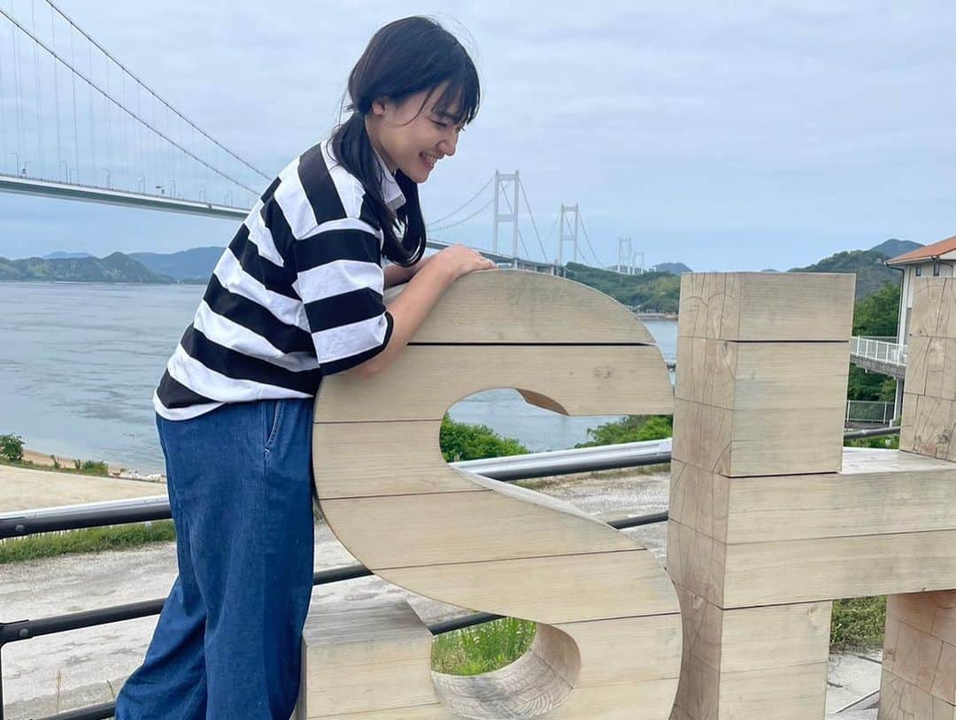 白石香のインスタグラム：「この間しまなみ海道見に行った時の👀 しまなみ海道は、世界初の三連吊り橋ってみんな知ってた？！  #今治市 #今治 #しまなみ海道 #今治観光」