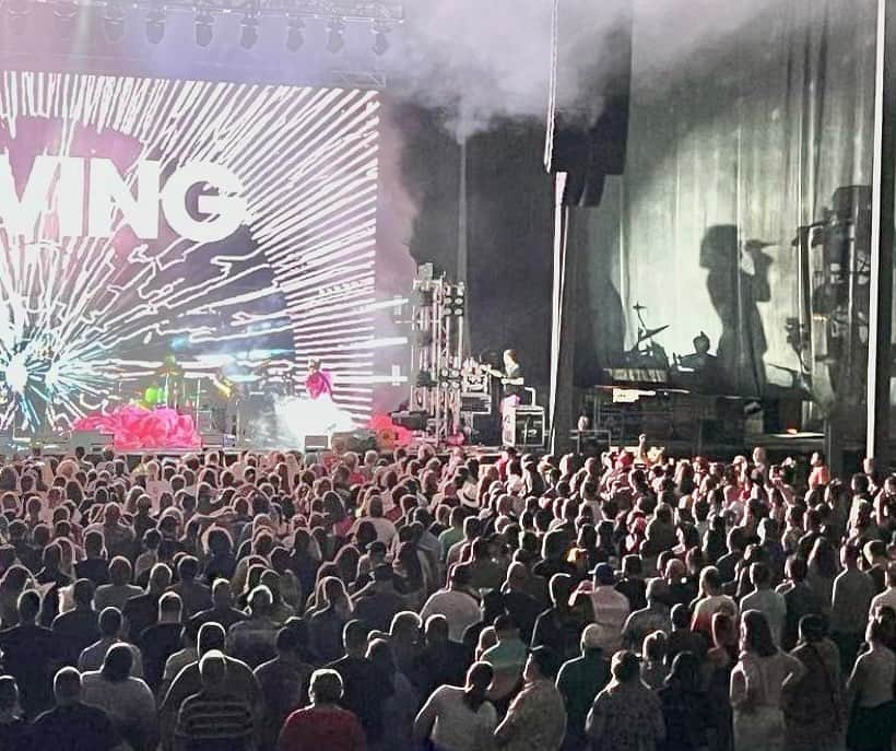 ウェイン・コインさんのインスタグラム写真 - (ウェイン・コインInstagram)「Cool shot by @missy_reiter at last nights Yoshimi Battles The pink Robots show in St. Louis @stlmusicpark ❤️❤️❤️❤️❤️❤️❤️❤️❤️❤️❤️❤️❤️❤️❤️❤️❤️❤️」6月16日 14時23分 - waynecoyne5