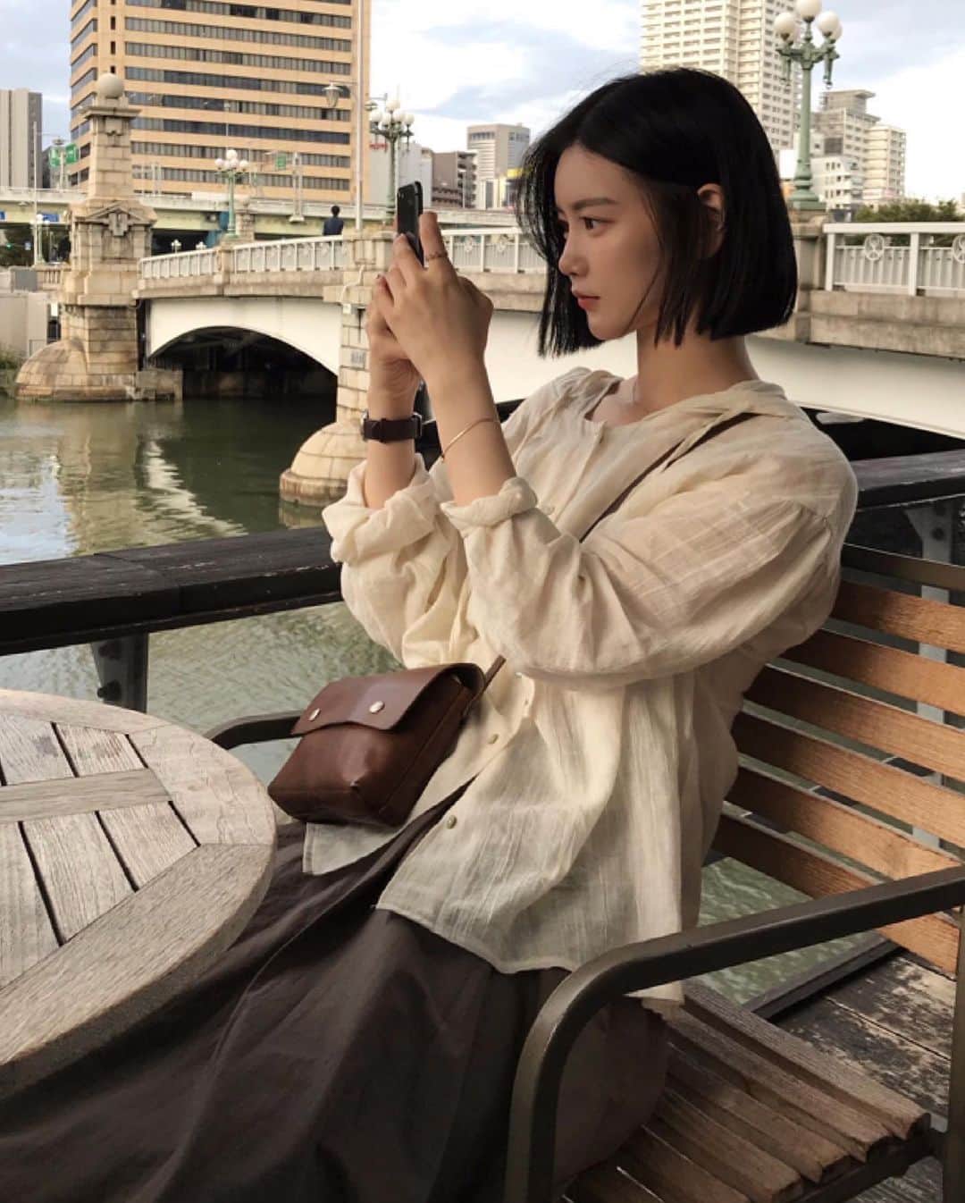 イ・ミンジュのインスタグラム：「안녕하세요!🐇 많은 관심과 사랑 주시는 교토후드 재진행 안내 드립니다! 🗓️6/18 ~ 6/25까지 진행 예정입니다 - 그리고 이번에 후기 이벤트를 진행하고자 합니다 교토후드를 구매하신 고객님들 중 사진과 함께 저에게 후기 DM을 보내주시면 10명을 선정하여 교토후드 발송일에 원하시는 색상으로 1개 발송해 드리는 이벤트를 진행하고자 합니다 많은 참여 부탁드립니다🫶🏻  이벤트 기간 오늘부터 6/25일까지!🩵  *보내주신 사진은 @goyoarchive 와 @lxoxoee 계정에 업로드될 수 있는 점 참고 부탁드립니다*」