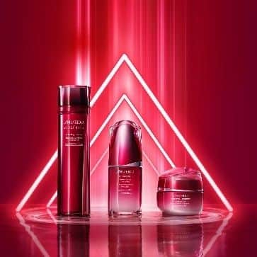 CeCi Thailandさんのインスタグラム写真 - (CeCi ThailandInstagram)「ตอกย้ำความปังกับเซรั่มตัวดัง NEW Shiseido Ultimune Power Infusing Concentrate ที่กลับมาพร้อมสูตรใหม่ ผสานเทคโนโลยีใหม่ล่าสุด The Lifeblood™ และ ImuGenerationRED Technology™ เพื่อผิวเปล่งปลั่งกระจ่างใส คำตอบของผิวสวยสุขภาพดี   ✨พร้อมคุณค่าของสารบำรุงจากพืชพรรณธรรมชาติ บำรุงและปกป้องผิวในหนึ่งเดียว ที่สุดแห่งเซรั่มความงามระดับไอค่อนจากชิเซโด้ การันตีกว่า 200 รางวัลทั่วโลกจากผู้เชี่ยวชาญและผู้ใช้จริง    โปรโมชันสุดพิเศษ Buy 1 Get 1 เซรั่มตัวดัง NEW Shiseido Ultimune Power Infusing Concentrate และสกินแคร์ตัวปังอีกมากมาย  🎁พร้อมรับของขวัญเพิ่มทุกออเดอร์! กับโปรโมชัน Pre-sale มัดจำเพียง 10% ตั้งแต่ 9 -21 มิถุนายนนี้เท่านั้น!  พิเศษ! ชำระเงินส่วนที่เหลือภายในวันที่22 มิ.ย. เวลา เที่ยงคืน - ตีสอง รับของขวัญเพิ่ม มูลค่า 950 บาท   และโปรโมชันอื่นๆ อีกมากมาย ไม่ว่าจะเป็น  ลดทั้งร้าน 10% และ คูปองลดเพิ่มสูงสุด 500 บาท  เฉพาะวันที่ 22 มิถุนายนนี้เท่านั้น!  คลิกเลย!  https://www.lazada.co.th/shop/shiseido/     #ShiseidoxLazada #ShiseidoSuperBrandDay #ShiseidoThailand #LazadaTH」6月16日 15時01分 - girldailydotcom