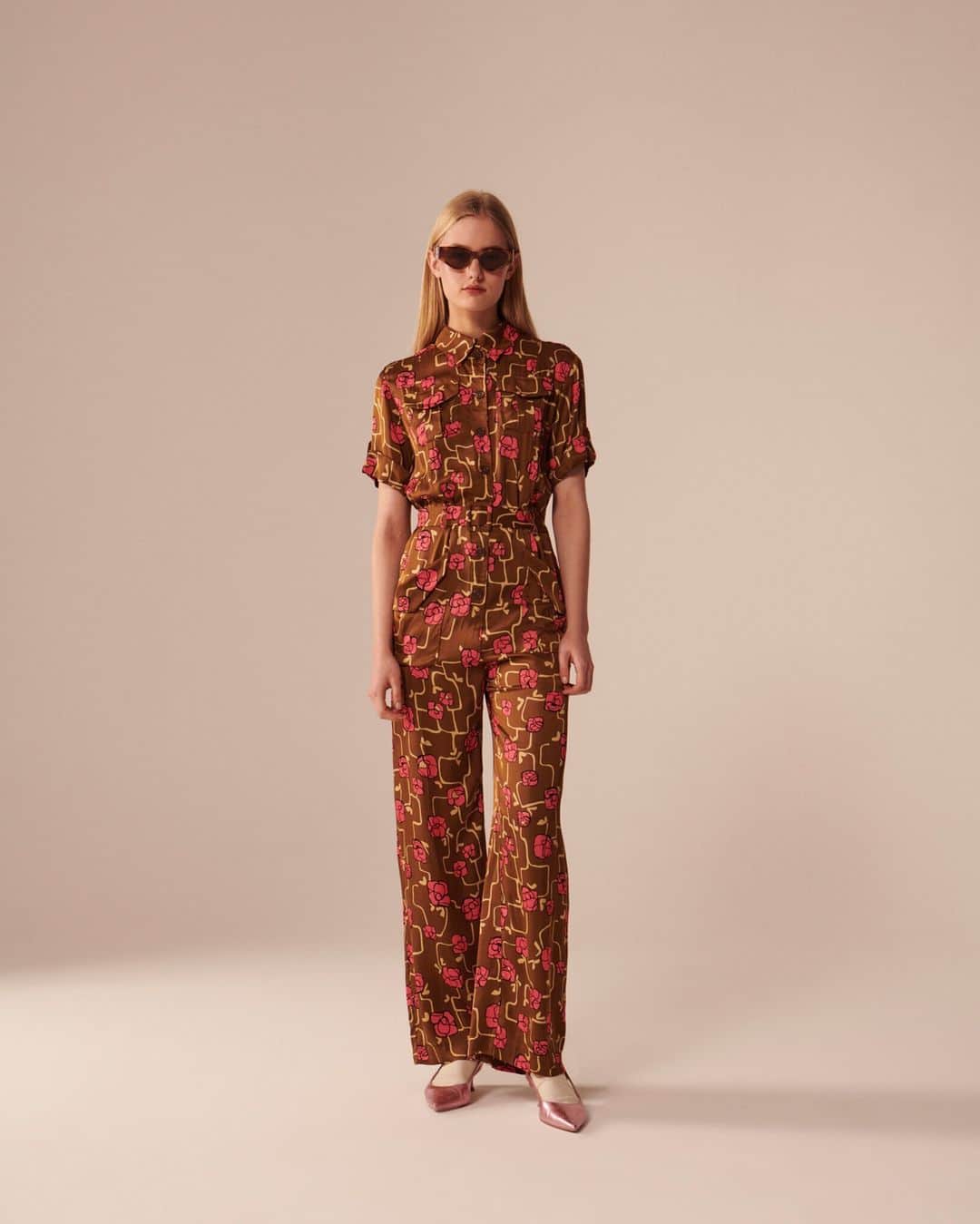 タラジャーモンのインスタグラム：「Travel back to the 70s with Tara Jarmon !  #tarajarmon #fashion #PE23 #newin」