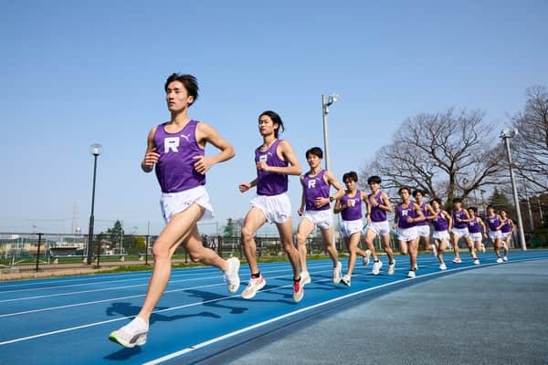 立教大学のインスタグラム：「明日6/17（土）は、「秩父宮賜杯第55回全日本大学駅伝対校選手権大会　関東学生陸上競技連盟推薦校選考会」が開催されます。 当日のライブ配信についてご案内します。  ■配信先 ○背番号 5 【テレビ朝日＠５ch スポーツ公式】 https://www.youtube.com/@55ch61 ■配信用 URL https://www.youtube.com/watch?v=YuVczzzOkEU ■配信予定時間 17：20～20：30 ※競技開始 10 分前～結果発表までを予定。  立教大学男子駅伝チームの応援をよろしくお願いします！  #箱根駅伝 #立教箱根駅伝2024 #立教大学 #立教 #江戸紫」