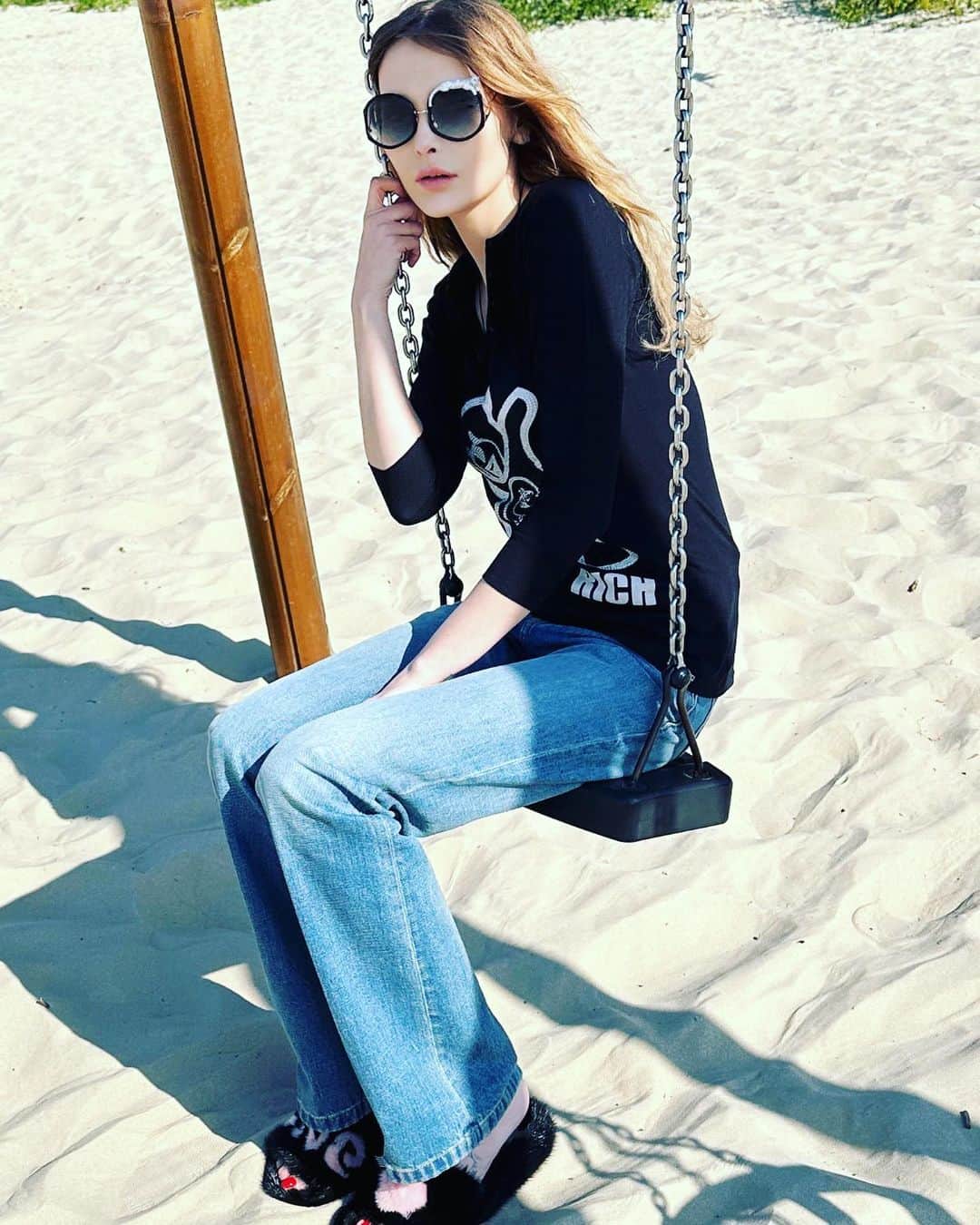 スネジャナ・オノプカのインスタグラム：「Finally summer in Jurmala ☀️」