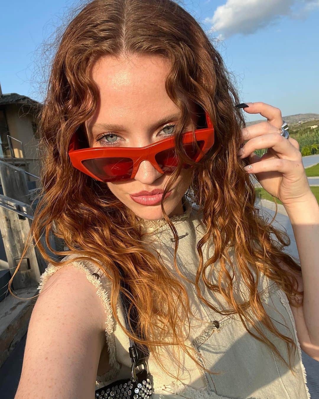 ジェス・グリンのインスタグラム：「BRB 🇬🇷」