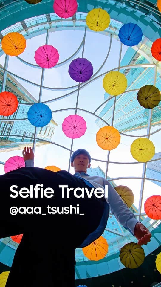 あああつしのインスタグラム：「#TeamGalaxyConnect in Seoul  What if you could jump through space by selfie? Enjoy #withGalaxy! 🤳  📹: ‘Selfie Travel’ by @aaa_tsushi_ #GalaxyS23 Ultra #TeamGalaxy」