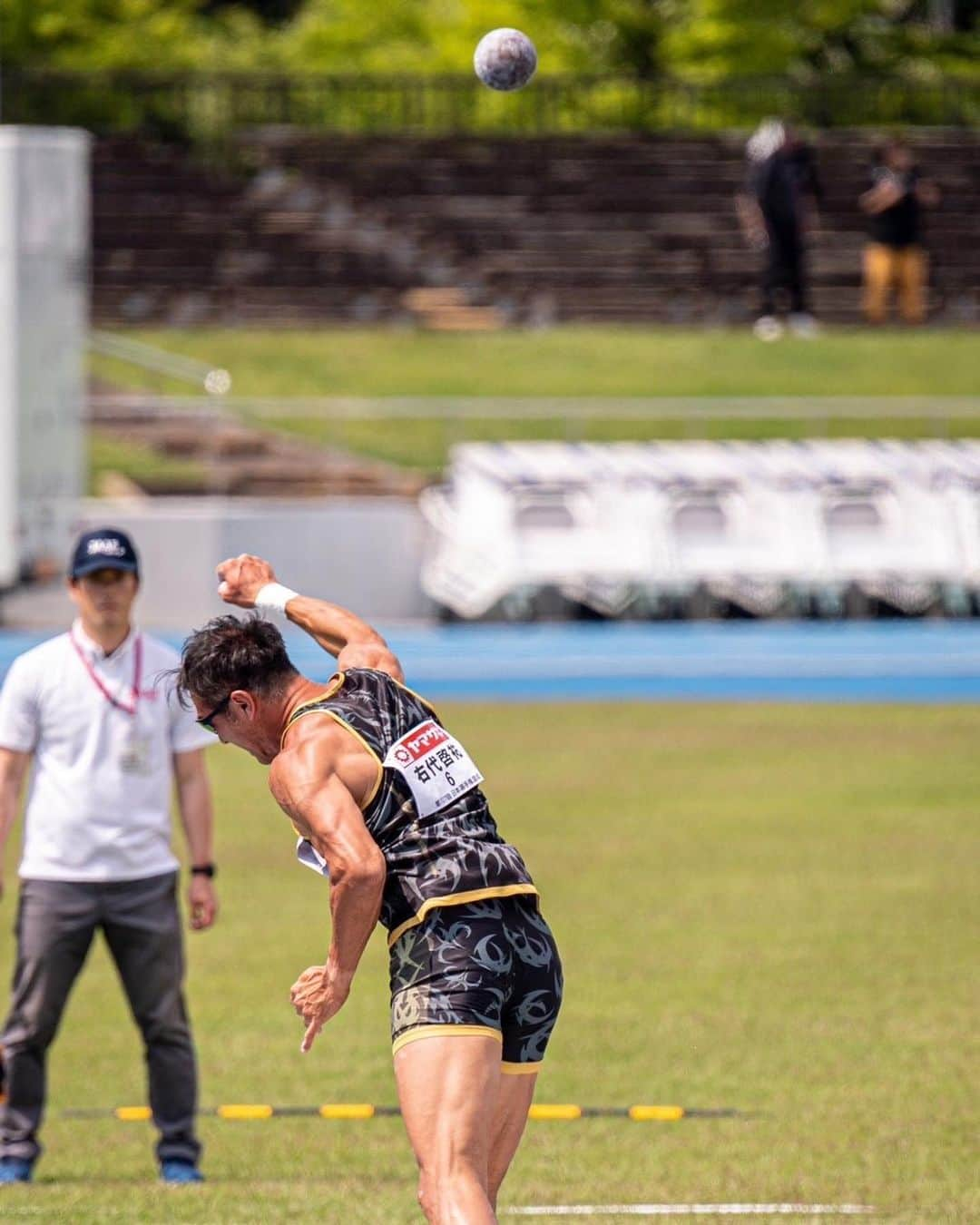 右代啓祐さんのインスタグラム写真 - (右代啓祐Instagram)「③Shot Put🪨  Photo by @chibeeeev  #右代啓祐 #kokushikan  #kokushikanuniversity  #国士舘大学 #decathlon  #decathlete  #workout  #trainingday  #run #jump  #throw #十種競技  #smile  #smile😊 #山田水産 #山田の鰻 #鰻アスリート #味の素 #ビクトリープロジェクト #アミノバイタル」6月16日 19時10分 - ushirok