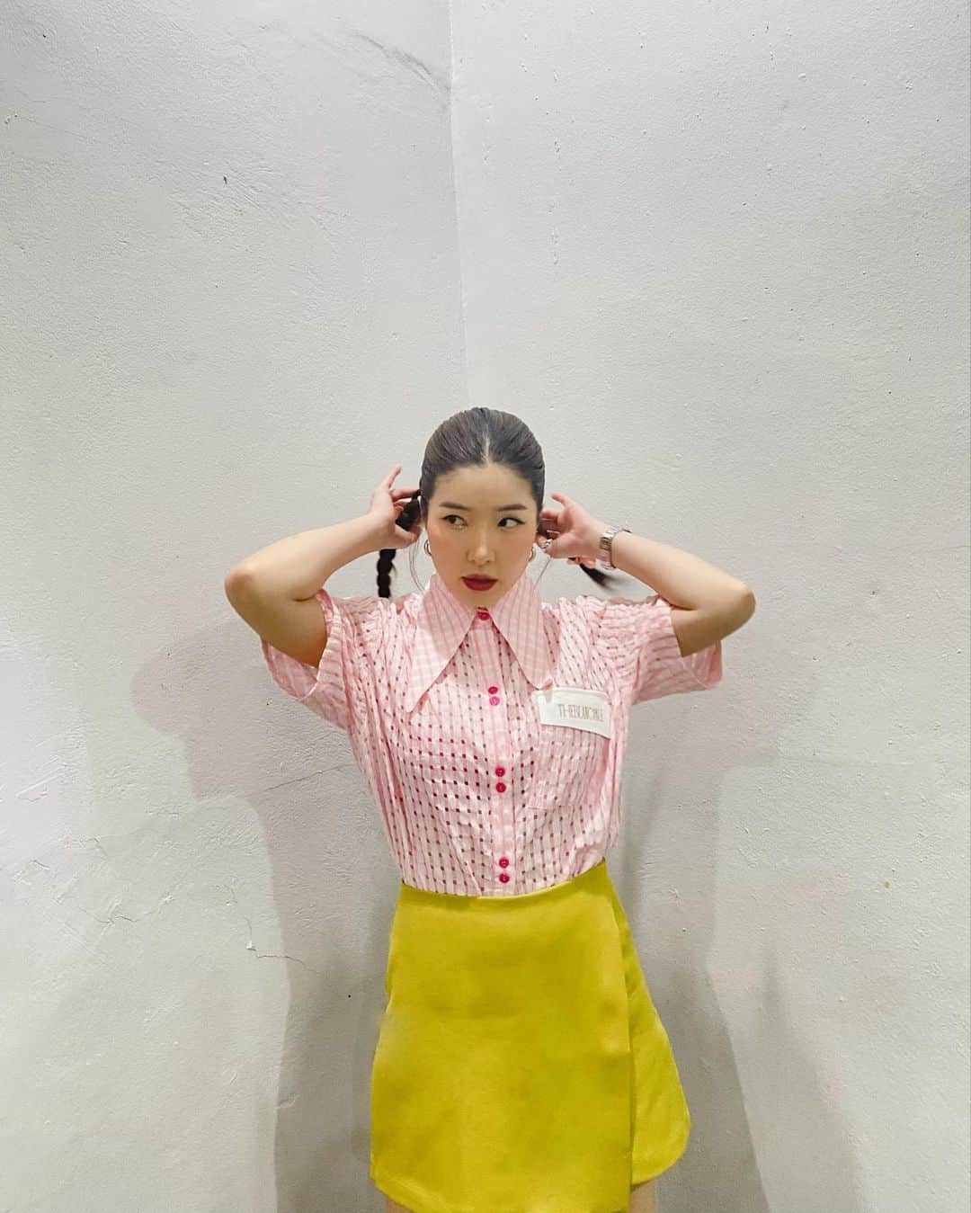 GYEON SEOのインスタグラム：「_* 👧🏻💚💖 . . @theblancpale」