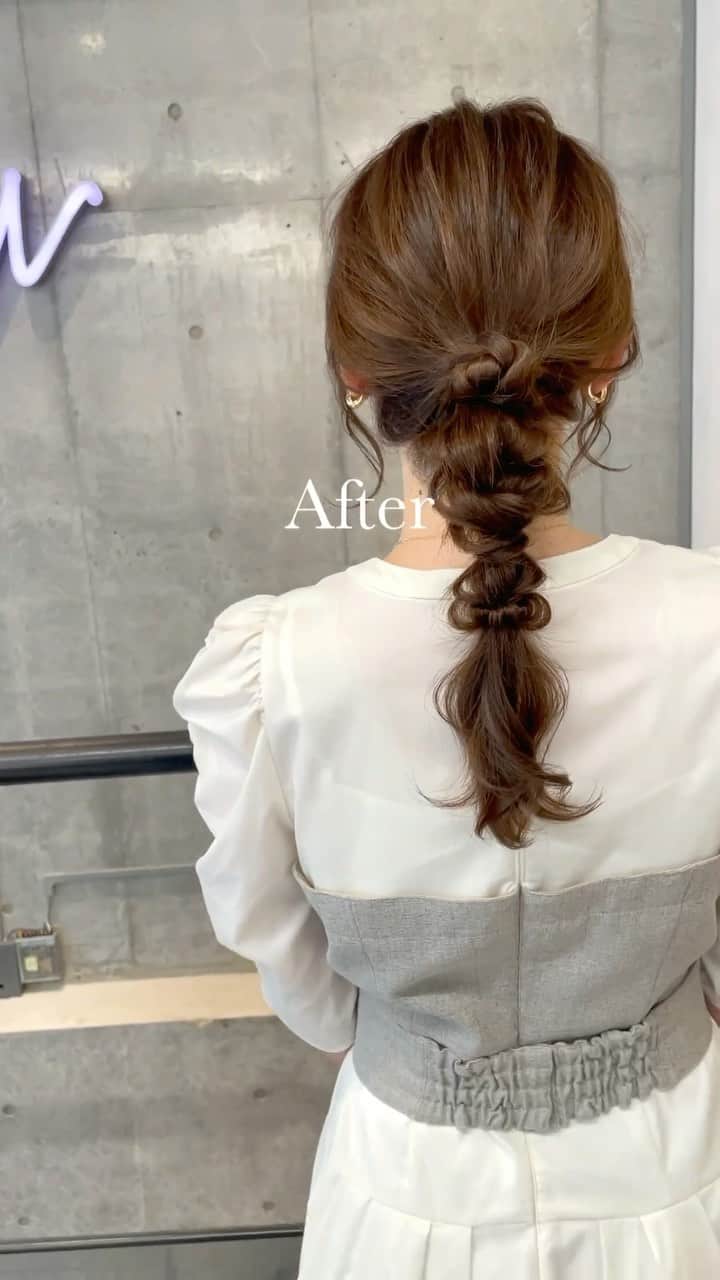 のインスタグラム：「お客様 Before After ✨  cut✂︎ けさきが傷んで細くなってきたので、 少し重みを残して毛先を馴染ませました✂︎  color お客様の優しそうな雰囲気に合わせて まろベージュでカラーしました✨  hair arrange お友達に会いに行くので 可愛く編み下ろしにしました👏✨  #ヘアアレンジ　#カット　#ヘアカラーベージュ  #ミントカラー  #レイヤーカットロング  #おくれ毛　#編み下ろし  #ヘアアクセサリー」