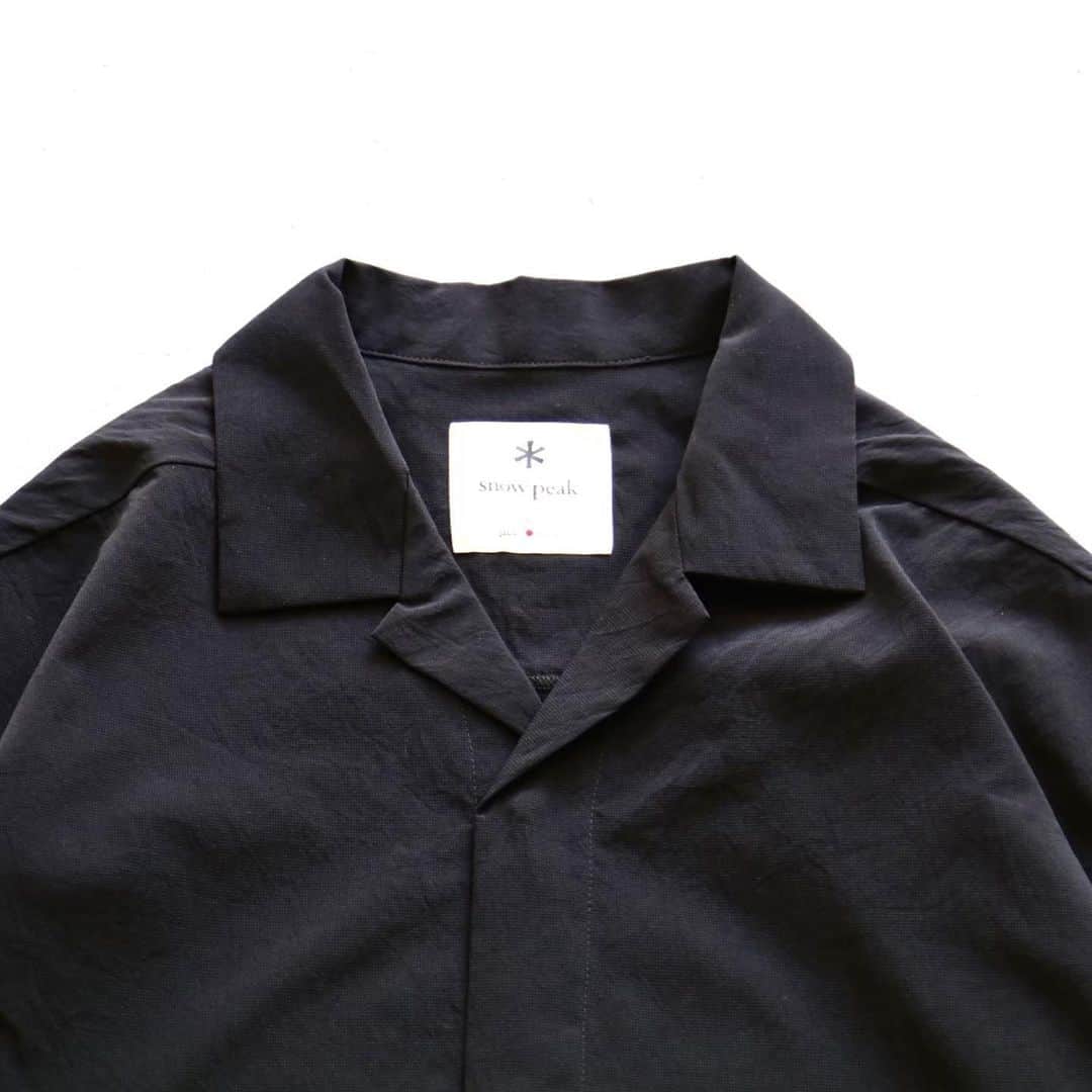 wonder_mountain_irieさんのインスタグラム写真 - (wonder_mountain_irieInstagram)「_ snow peak apparel / スノーピーク アパレル "Breathable Quick Dry shirt" ￥17,600- _ 〈online store / @digital_mountain〉 https://www.digital-mountain.net _ 【オンラインストア#DigitalMountain へのご注文】 *24時間受付 *14時までのご注文で即日発送 *1万円以上ご購入で送料無料 tel：084-973-8204 _ We can send your order overseas. Ordering procedure details can be found here. >>http://www.digital-mountain.net/html/page56.html  _ #snowpeak #snowpeakapparel  #スノーピーク #スノーピークアパレル _ 実店舗：#WonderMountain  〒720-0043  広島県福山市船町2-23 JR 「#福山駅」より徒歩10分 #ワンダーマウンテン #japan #hiroshima #福山 #福山市 #尾道 #倉敷 #鞆の浦 近く _ WOMEN/GOODS： @hacbywondermountain _」6月16日 20時05分 - wonder_mountain_