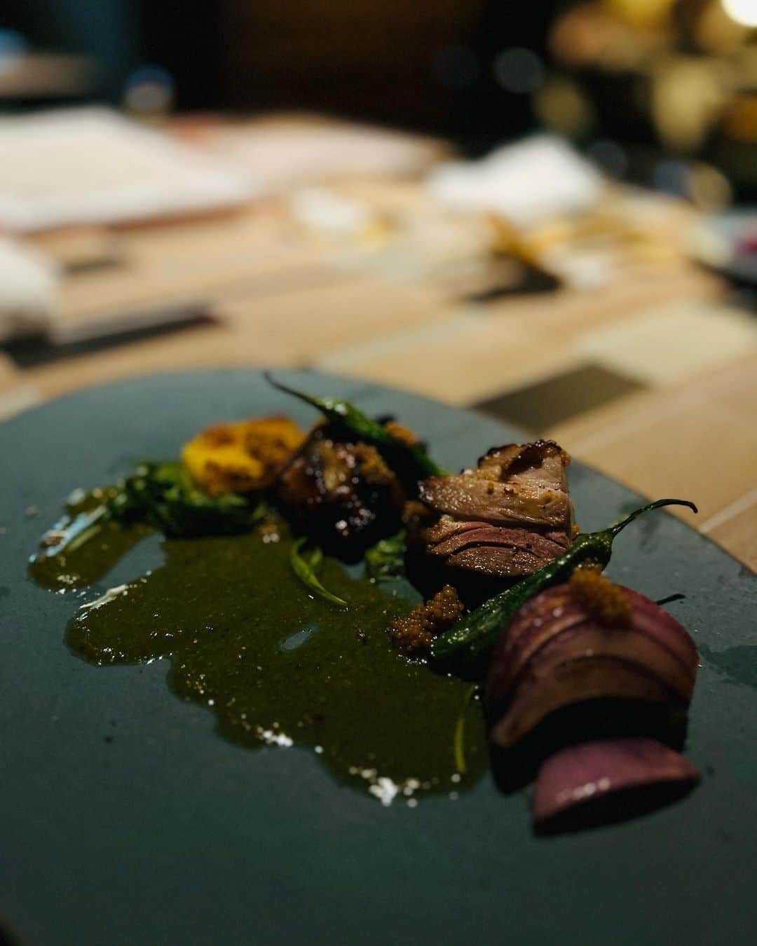 実緒さんのインスタグラム写真 - (実緒Instagram)「.  こないだメキシコ🇲🇽料理の A9さん行ってきた💭 @a9_ebisu   初めてメキシコ料理食べたけど、 全部美味しかった！！ 店内の雰囲気も良いから映える🤭  🌟最近の美容↓  髪の毛は安定のけんさんに💇🏼‍♀️ 今付けてるエクが持ちもいいしまじでサラサラなの！！ 一回試してみて欲しい✊🏼✊🏼 @ken11rollen   マツエクはいつもお世話になってる @kamiyama_rei さんに🤍 私の大好きなデザインにしてくれる✨  いつも有難う御座います。  .  #メキシコ料理 #メキシコ料理店 #マツエクボリューム #ギャル #ギャルメイク #ギャルコーデ #ギャル系 #ぎゃる #強めメイク」6月16日 20時07分 - bunbun___mio