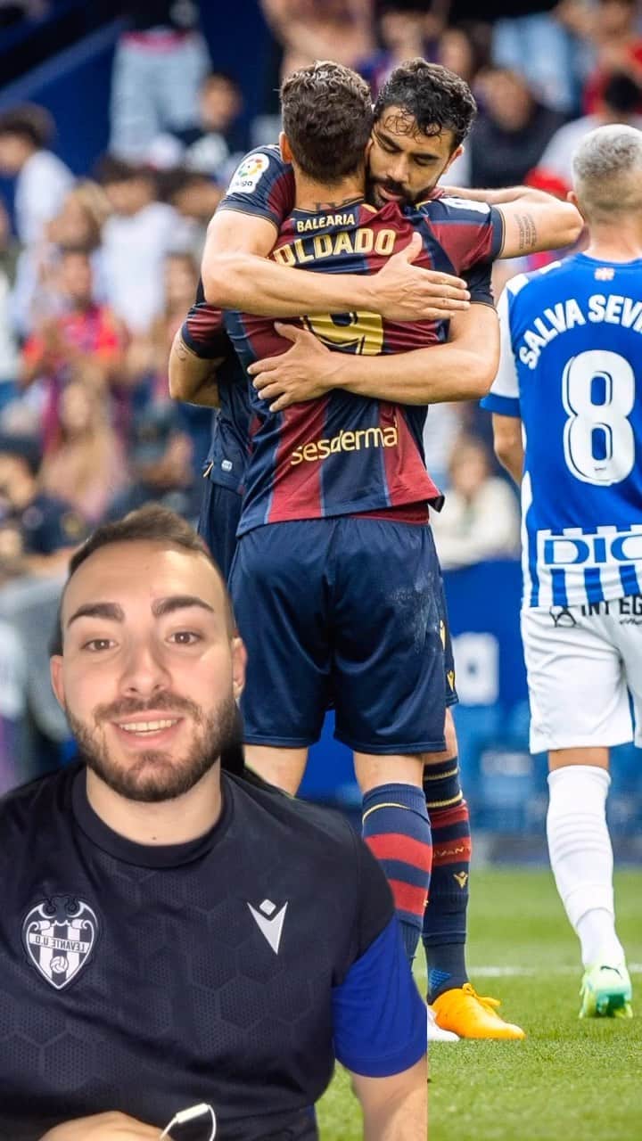 レバンテUDのインスタグラム：「FLASH NEWS |   ¡Todo lo que debes saber de cara al partido de mañana!  ‼️ RECUERDA, hoy nos vemos en el Ciutat de València para el entrenamiento a puertas abiertas (17:30h) • @grupomarcosautomocion @macron @sesderma @baleariaferry @amstel_es @cocacola_esp」