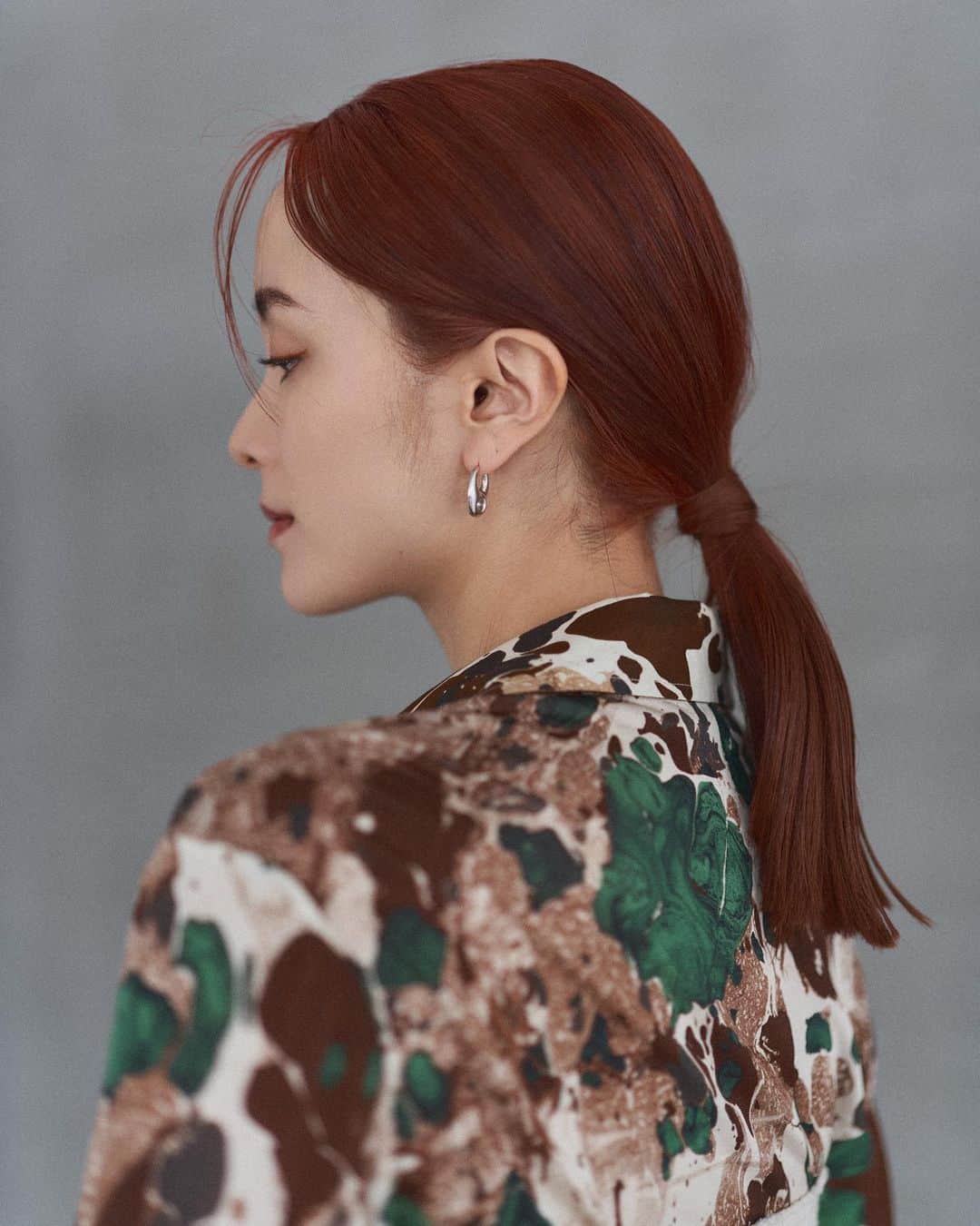のインスタグラム：「💎 @osaji__  HAIR STYLING SERIES  Photograph&Hair: @cieca.nomoto  Stylist: @akane_koizumi_  Make: @n_ohgimoto   @rina_kina @ennpr.tokyo」