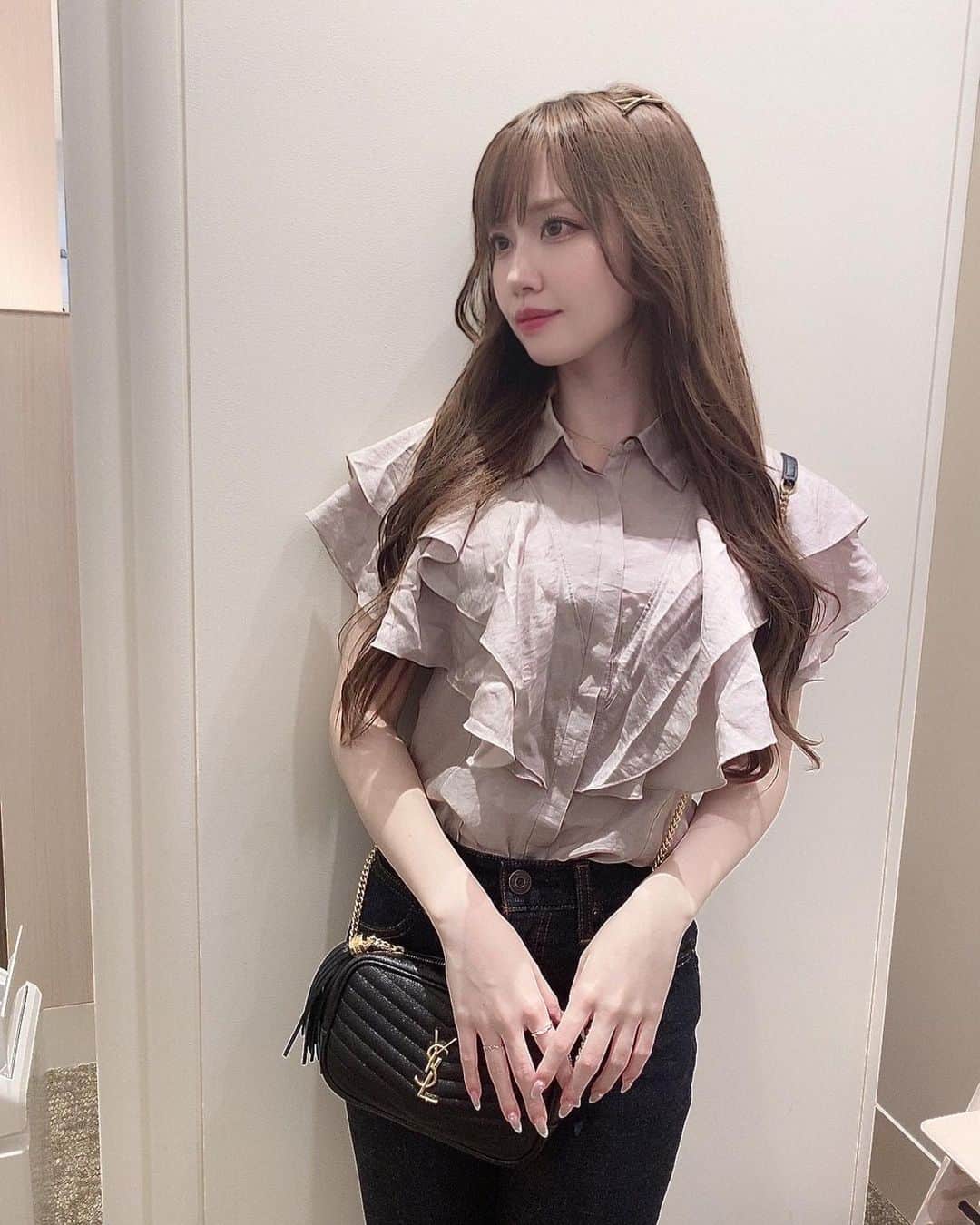 のインスタグラム：「ワイスピ観たよ～🖤4DXやばすぎた 今まで観た4DXの中で1番揺れがすごかった。笑 (写真は関係ありません笑)」