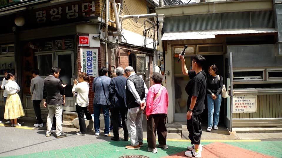 馬場裕之さんのインスタグラム写真 - (馬場裕之Instagram)「韓国のソウル３大冷麺のお店へ♪ 僕が宮古島で冷麺店をやるきっかけになったお店に潜入✨ ぜひご視聴ください🤲」6月16日 20時59分 - hiro88