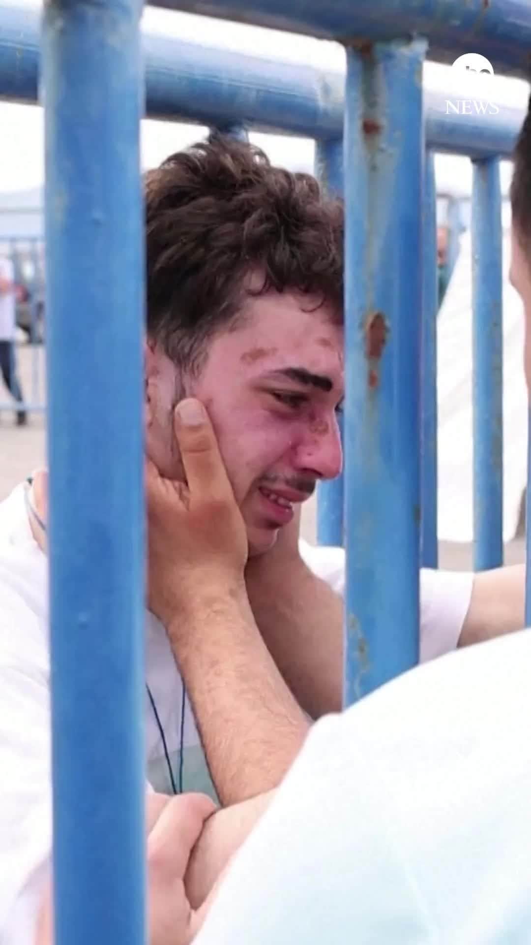 ABC Newsのインスタグラム：「BOND OF BROTHERS: A Syrian man has an emotional reunion after finding his 18-year-old brother amongst the survivors of a shipwreck off Greece that killed at least 79 people this week. #greece #shipwreck #news」