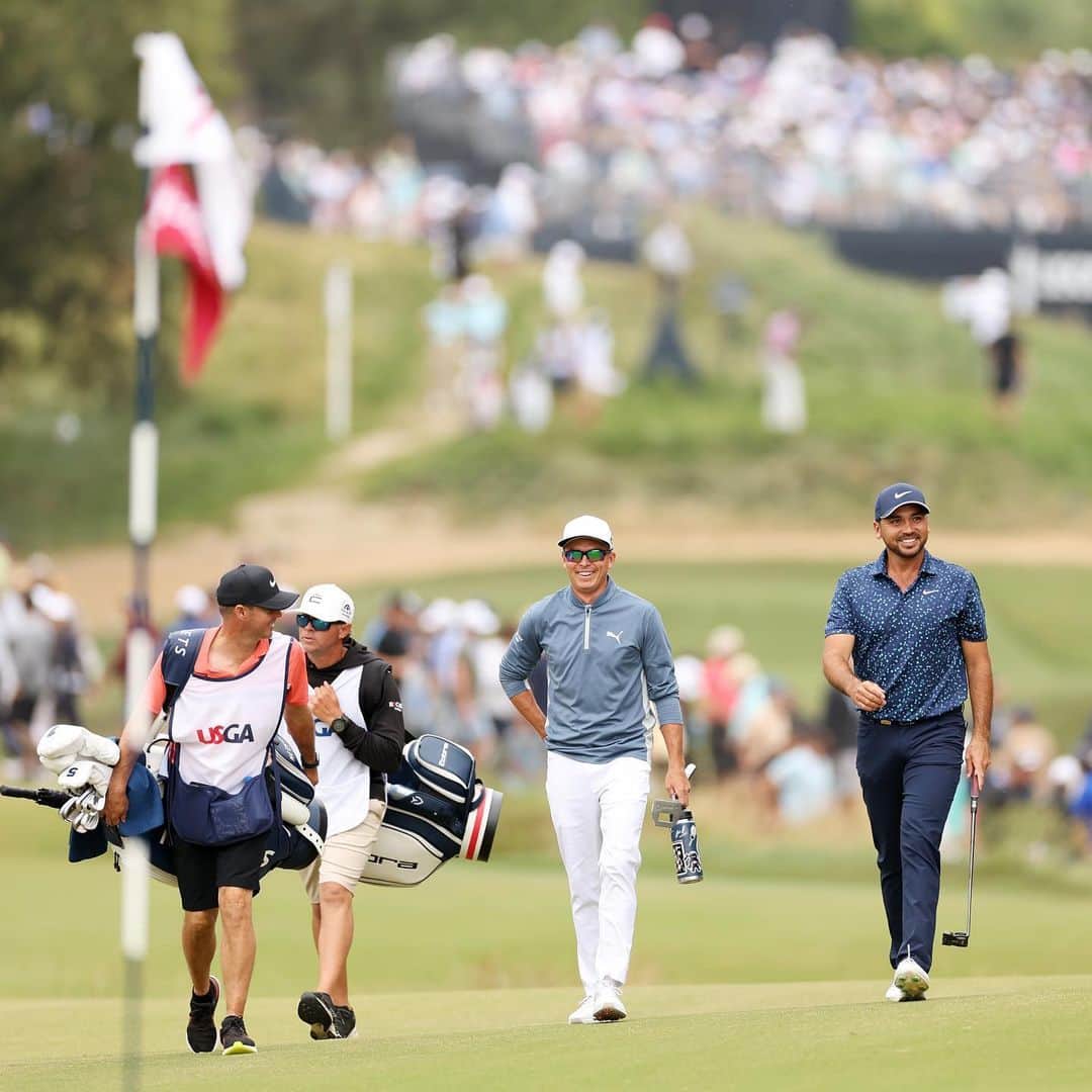 ジェイソン・デイのインスタグラム：「Back at it this afternoon 👊🏽  Congrats to @rickiefowler on the record setting round yesterday!」