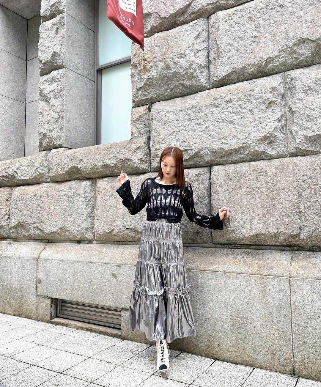 眞鍋杏樹のインスタグラム：「#anjumode  このスカートお気に入りだべ❤︎ 「おにぎらず」が誕生日を祝ってくれた日の服装❣️ 誕生日に着てた服💓  #ootd #fyp #骨格ウェーブ #骨格ストレート #hare #kobe #神戸 #02 #02년생 #02line」