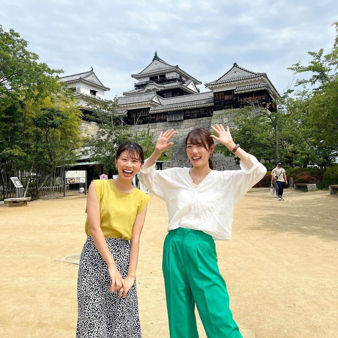 河谷麻瑚のインスタグラム：「.   【石川テレビ・富山テレビ】ご覧の皆さん！💖　 　 6月19日(月)！！ 阪急交通社さんの特番に出演します😍💖　 阪急交通社創業75周年特別企画！　 『7つのおもてなしで紡ぐ！　 　　　涼風感じる瀬戸内3日間』　 阪急交通社ならではの！　 こだわりが詰まったプラン💖　 遊覧船に乗ったり、厳島神社、松山城に行ったり🫶　 盛りだくさんの内容です！　 放送を見て、是非！　 阪急交通社で旅に出かけて欲しい💖　 　 石川テレビは、6/19(月)10:55〜11:20！　　　 →リフレッシュの放送の後すぐ😄　 　 富山テレビは、6/19(月)14:25〜14:55！    ロケに一緒に参加したのは、　 アドバンスの松本愛ちゃん✨💕　 好きな芸人(ジェラードン)の話で大盛り上がりw  楽しい3日間ロケでした💖　 　 写真たくさんあるので、　 放送まで毎日更新しまーす！🤭💕　 　 #阪急交通社#石川テレビ#富山テレビ」