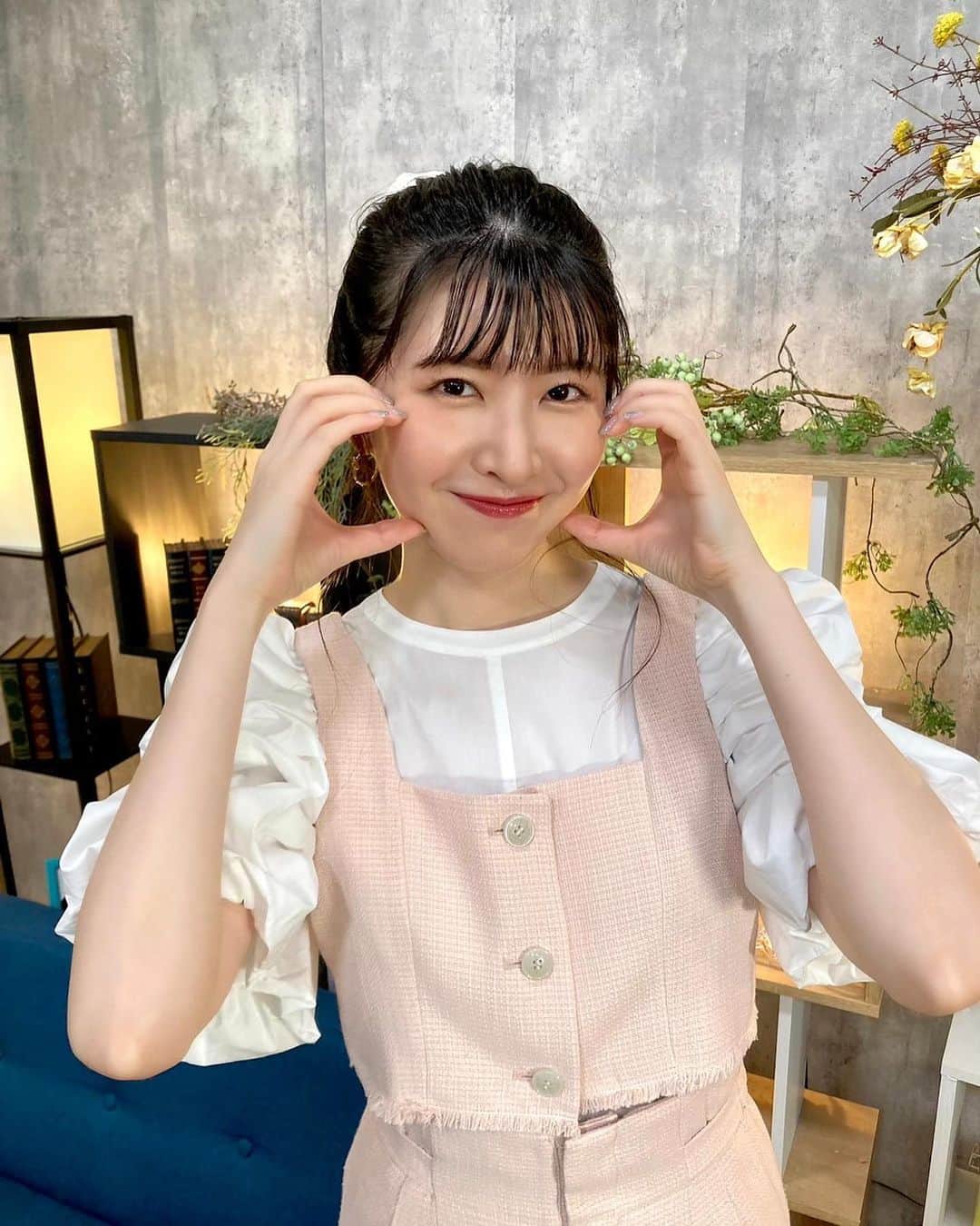 駒木結衣さんのインスタグラム写真 - (駒木結衣Instagram)「今日は、実はパンツスタイルだったのです🦩 ビスチェのセットアップに