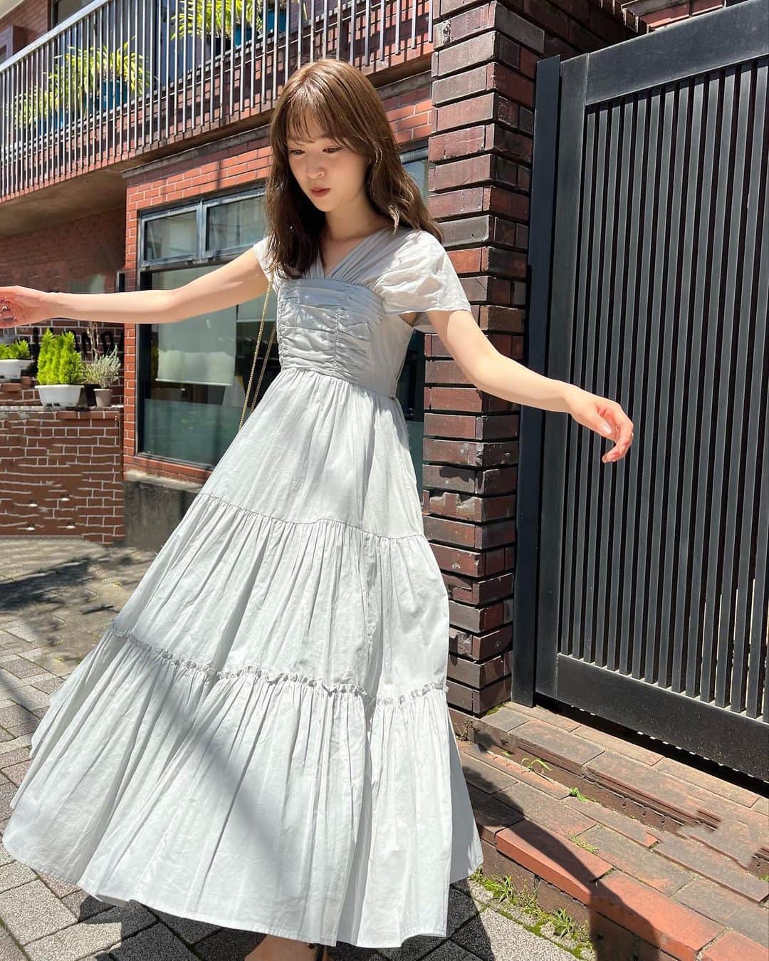 上西星来のインスタグラム：「dress ♡ @herlipto」