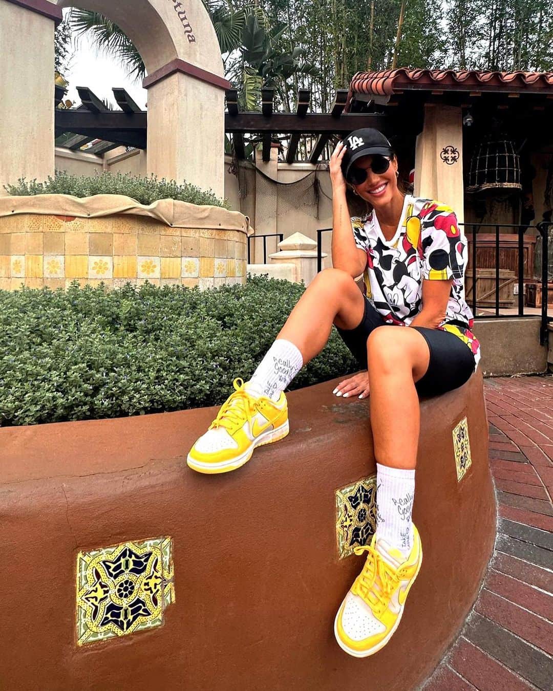 のインスタグラム：「Amar-y-ya 🐣✨🌼💫 @gabyespino rocking her #SUELA kicks!🫶🏻  Remember we are open today until 8pm, so pass by our store & get fresh sneaks for the weekend!😏 #SUELAmiami」