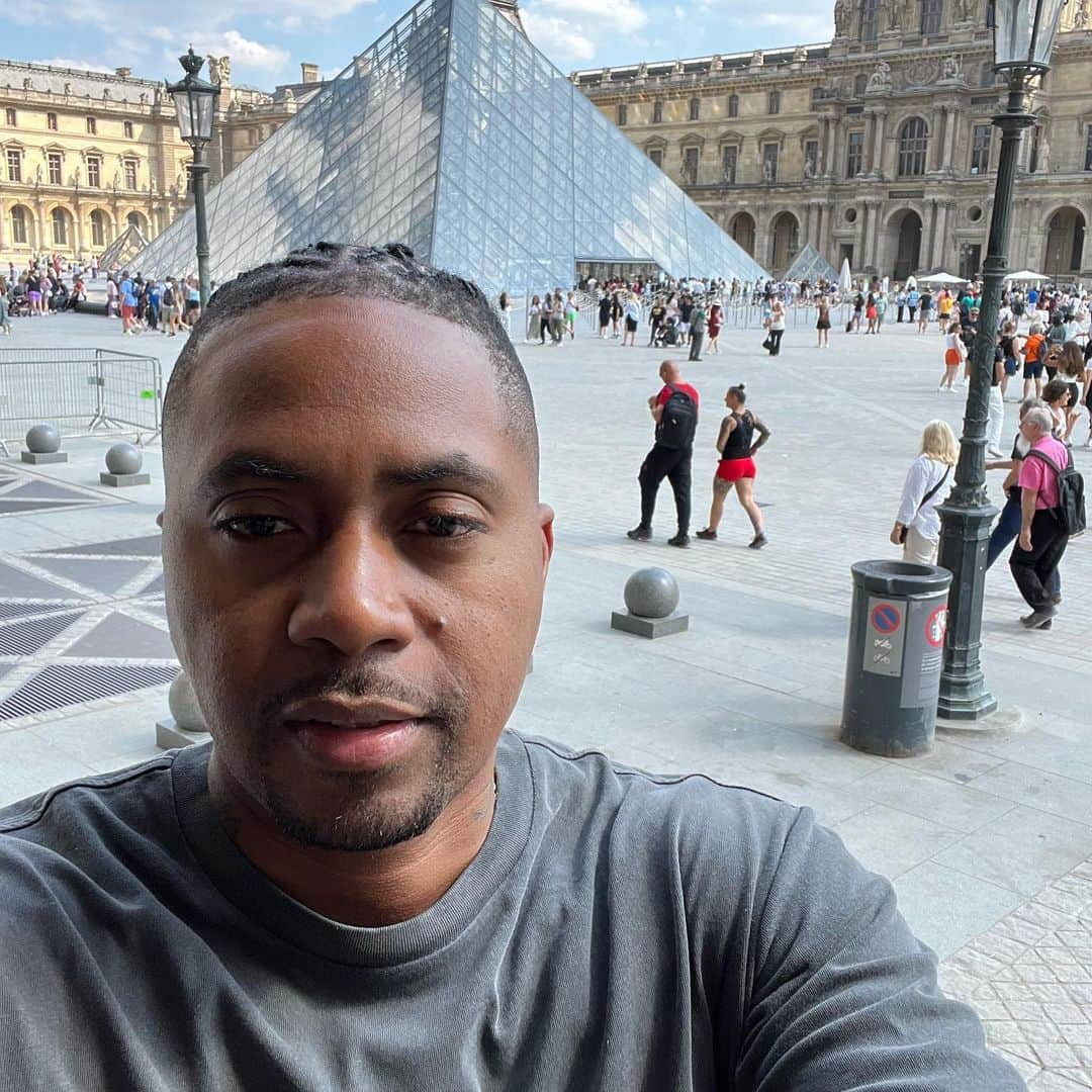 ナズさんのインスタグラム写真 - (ナズInstagram)「(1) Italy 🇮🇹 (2) Paris」6月17日 0時07分 - nas