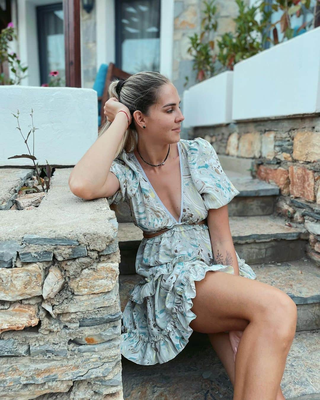 ナタリア・マリフのインスタグラム：「Нет пути к счастью, путь - это и есть счастье ❣️ #бодрум #турция #bodrum #bodrumbodrum #bodrum2023 #turkey  #turkiye  #turkish #malykh_trip #trip #vibe #vacation #top」