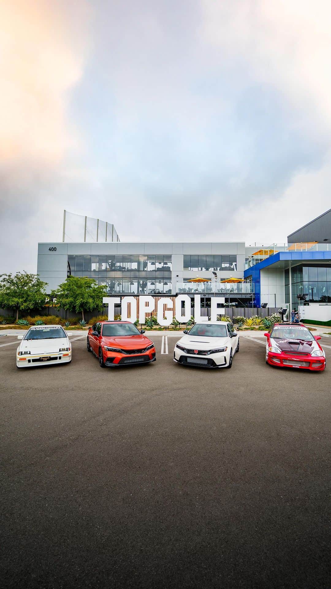 のインスタグラム：「✅ Driving ✅ Range ✅ @topgolf ⛳️  #TypeR #CivicSi」