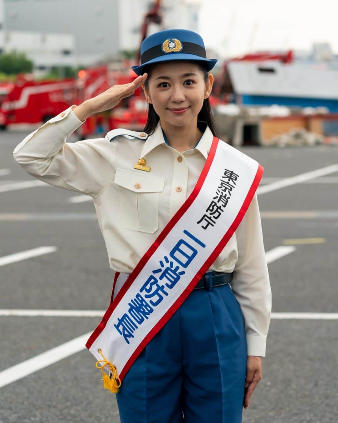 関根麻里さんのインスタグラム写真 - (関根麻里Instagram)「敬礼！🫡！1日消防署長として、訓練に少しだけ参加させていただきました！  #東京国際消防防災展2023  #東京ビッグサイト」6月17日 1時32分 - marisekine
