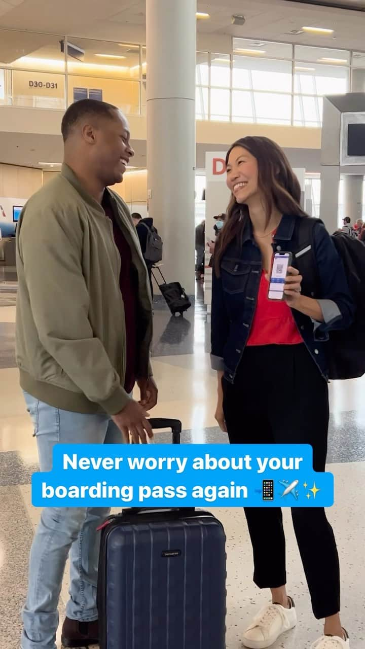 アメリカン航空のインスタグラム：「There’s an app for that ...📲✈️ Paper is so a minute ago… save time at the airport with digital boarding passes conveniently accessed through our mobile app.    📲 Use the American mobile app to check in for your flight 24 hours in advance of your flight.   📲 Save your boarding pass to your digital wallet for easy access at the airport.   📲 If your gate information changes, the app and digital wallet boarding pass will update automatically, so you are always connected.   Check out the link in our bio to download our free app and use it to manage your travel on the go. 🌍 #TravelMadeEasy」