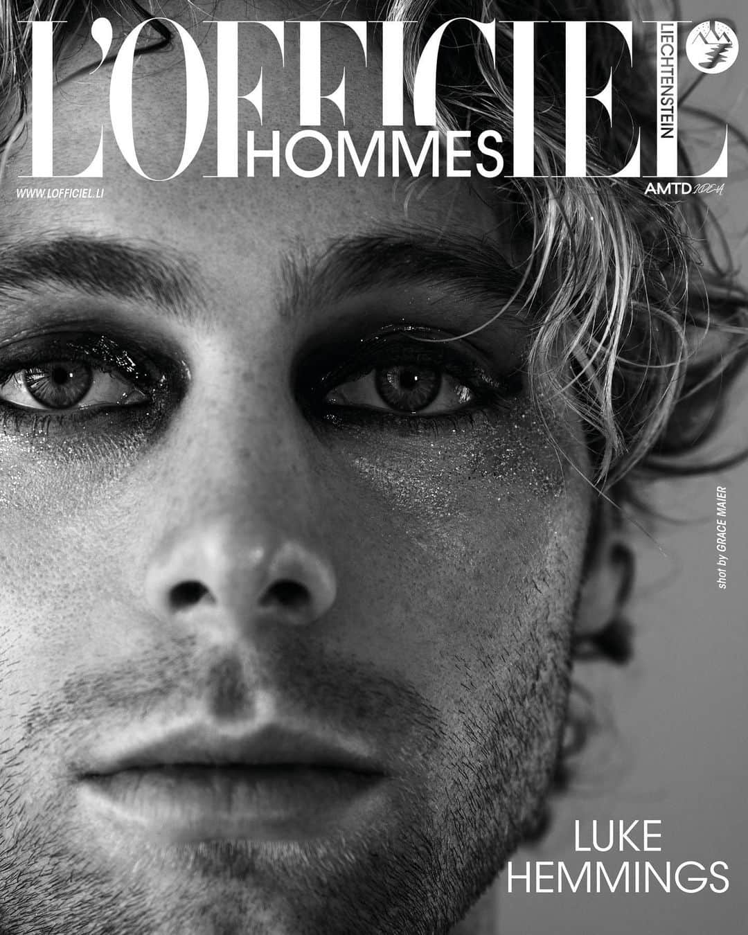 ルーク・ヘミングスのインスタグラム：「@lukehemmings x @lofficielliechtenstein  Check out our new Digital Coverstory with singer & songwriter Luke Hemmings on www.lofficiel.li Read the full interview and full story Photographer @gracemaier  Grooming @fitchlunarhair  Styling @st_publicrelations  Production @yvonnemarielouise @maieragency  Location @themaybournebh  #lukehemmings #lofficiel #lofficielliechtenstein #coverstory #covershoot #5sos #5sosfam #lukehemmings」