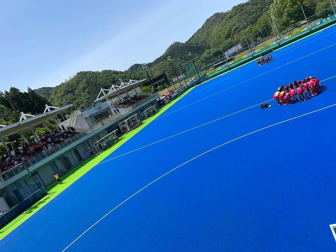 大田昭子のインスタグラム：「. 時差更新すぎる…  高円宮牌2023ホッケー日本リーグ広島シリーズ🏑  たくさんの応援ありがとうございました📣🙇‍♀️  何年かぶりにスパークイーンも登場👸  #CCRS #Redsparks  #ホッケー #レッドスパークス  #レッドスパークスホッケー部 #スポーツ  #フィールドホッケー #トップス広島 #高円宮牌2023ホッケー日本リーグ」
