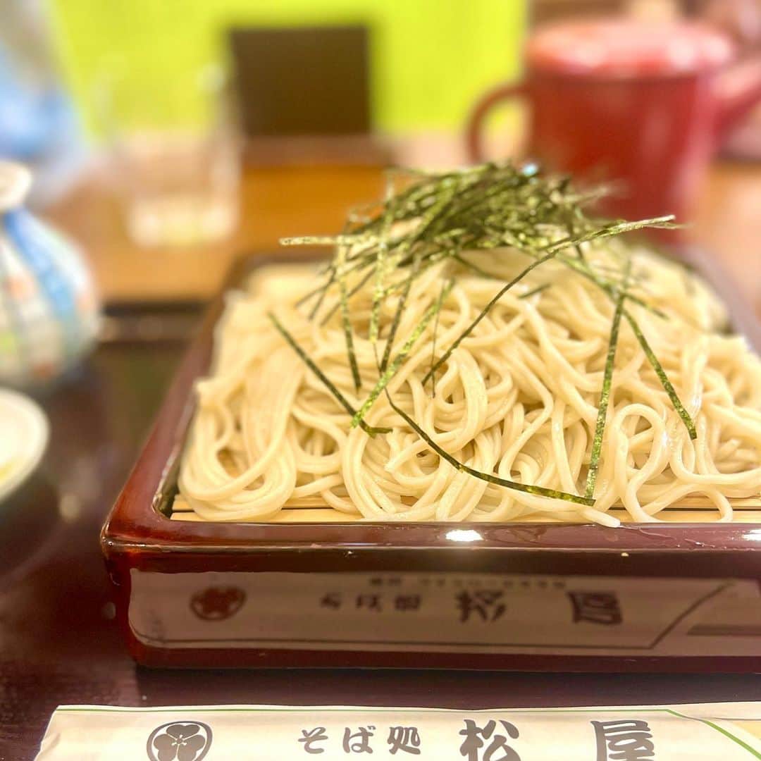 松尾貴史さんのインスタグラム写真 - (松尾貴史Instagram)「ざる蕎麦大盛り850円を食べて、有楽町へ。」6月17日 11時50分 - kitsch.matsuo