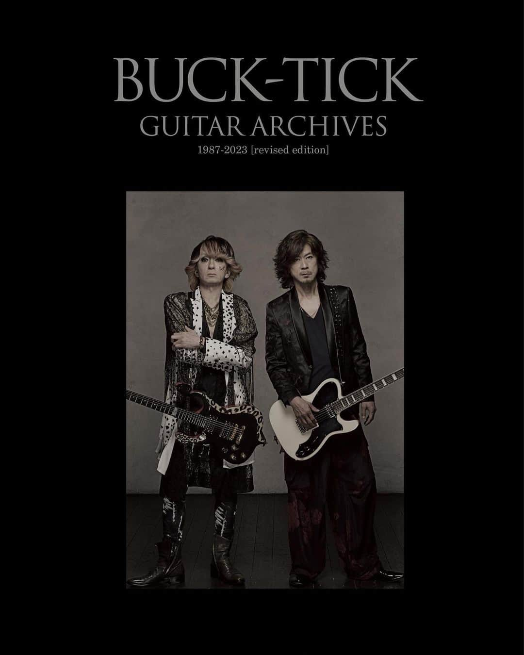 BUCK-TICKのインスタグラム：「. ／ 🎸今井寿・星野英彦ギターブック📕 発売決定❗️ ＼  ✧･━･✧･━･✧･━･✧･━･✧･━･✧･━･✧ 　BUCK-TICK GUITAR ARCHIVES   　 1987-2023[revised edition]  ✧･━･✧･━･✧･━･✧･━･✧･━･✧･━･✧  ◎判型：A4変型（207mm×278mm） ◎装丁：ハードカバー仕様 ◎ページ数：192ページ ◎定価：￥4,200(税込) ◎発売日：2023年7月24日  [ツアー会場先行販売] ＜BUCK-TICK TOUR 2023 異空-IZORA-＞ 7月15日(土)群馬、7月17日(月・祝)静岡、 7月22日(土)・23日(日)東京公演の会場で先行販売いたします。 ★限定特典：ポストカード  [BUCK-TICK OFFICIAL WEB SHOP] 予約受付中 ★限定特典：オリジナルピック https://store.plusmember.jp/bucktick/  [ほかショップ特典] ・シンコーミュージックサイト販売限定特典：クリアファイル ・タワーレコード販売限定特典：ポスター  #BUCKTICK #BUCKTICK35th #今井寿 #星野英彦 #GUITAR ARCHIVES #🎸」