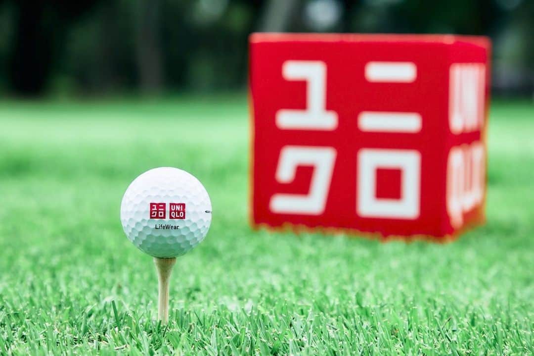 のインスタグラム：「ユニクロ Adam Scott Collection⛳️ 着用したコンペの撮影の模様を撮影させていただきました📷 ポロシャツもパンツもユニクロプライスで購入できるので本当におすすめです⛳️  Photo by Aya 最後の私の写真は @nozominabeshima が撮ってくれました💕 @uniqlo_ambassadors @adamscottofficial  #ascollection #ASコレクション#感動パンツ#アダムスコット#golf」