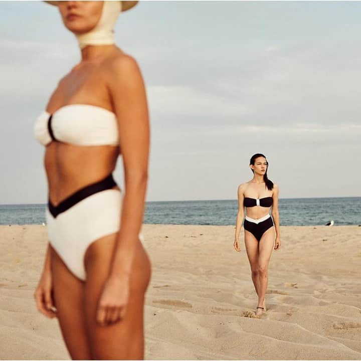 ShopBAZAARさんのインスタグラム写真 - (ShopBAZAARInstagram)「The new-to-SHOP BAZAAR brand @tabacaru provides swimwear like you've never seen before. Sustainably made and vintage-inspired, these one- and two-pieces will take your breath away with their sleek designs yet unique details—we're talking large bows and 3D flowers to decorate your shoulder. Perfect for your bachelorette party or a stylish day at the beach, you can find these stunning swimsuits and more at the link in our bio. #SHOPBAZAAR」6月17日 5時00分 - shopbazaar