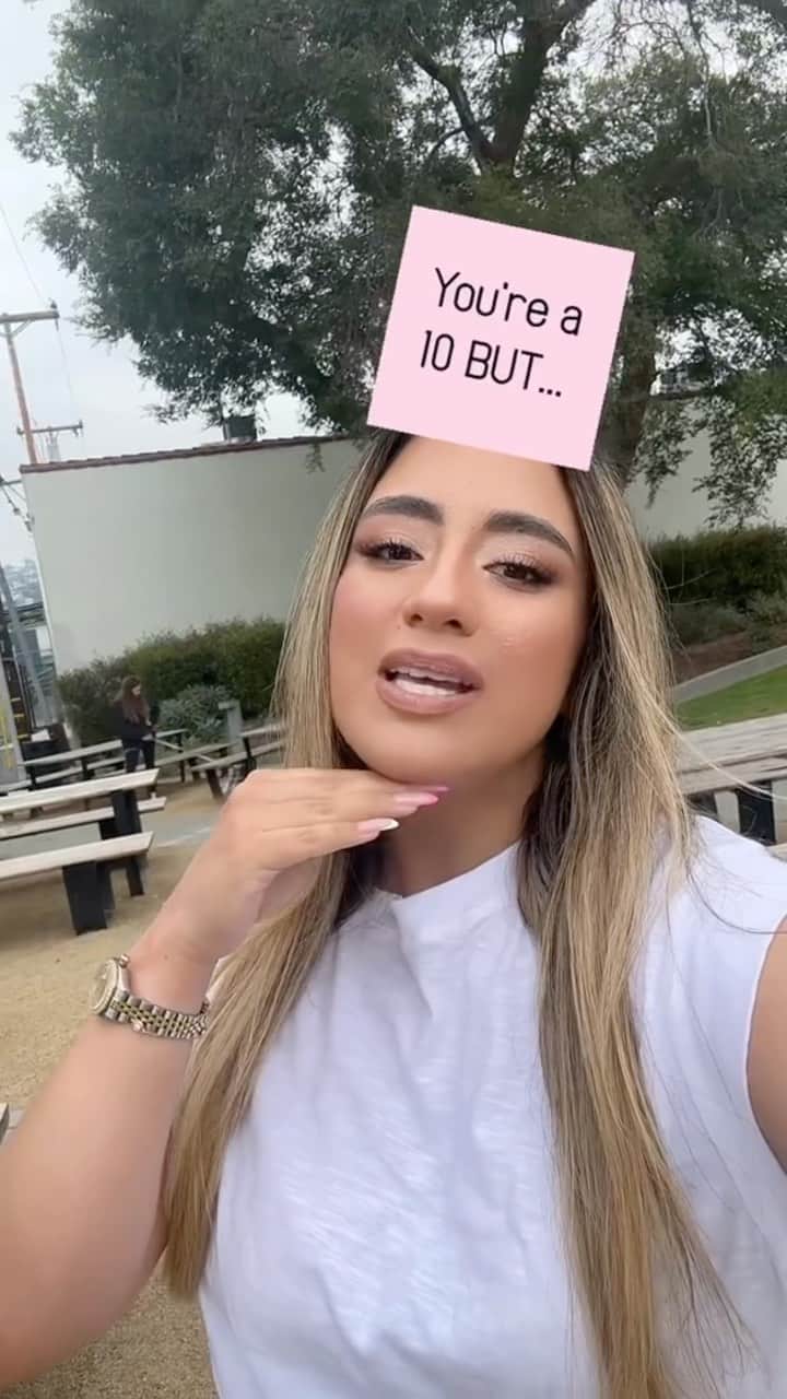 のインスタグラム：「Maybe I should start using TikTok filters more often 😂😍」