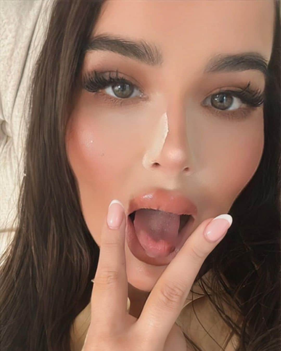 イネス・ヘレンのインスタグラム：「powder or POWDER?」