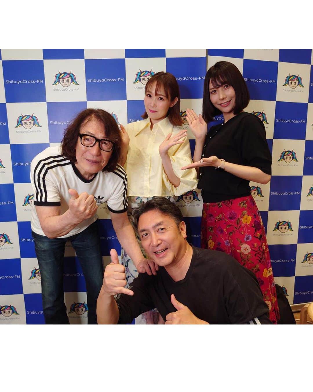 愛内里菜のインスタグラム：「先日、生出演させて頂いた 渋谷クロスFM 「アリス矢沢透のなんでも応援団！」 ⁡ 時間が経つのが一瞬！ ってくらい盛り上がって 楽しく出演させて頂きました🙏😌✨ ⁡ 矢沢さんがオーナーを されている　串焼きのお店「アガサ」にも 以前に行かせて頂いたことがあって お会いできるのを 楽しみにしてました😆‼️ ⁡ 矢沢さん！坂田さん！緑川ちゃん！ ありがとうございました😆‼️ ⁡ 雨の中サテライトに 見にきてくれたみなさま！ ありがとう🥹🫶🙏 ⁡ 約2週間後にYouTubeでアップされますので ぜひチャンネル登録をして 待っててください☺️❣️ ⁡ ⁡ 😆YouTube！ 「愛内里菜オフィシャルチャンネル」 ⁡ ⁡ 🐦Twitter 愛内里菜 official @RRikakakiuchi ⁡ ⁡ 😆TikTok 愛内里菜/Rina Aiuchi 　 🟥17配信 愛内里菜_official ⁡ ⁡ #愛内里菜  #歌手 再始動 #垣内倶楽部  #バンド   #ライブ #一体化 #絆 #盛り上がりたい  #感謝  #23周年　 #YouTube #ユーチューバー#TikTok ⁡」