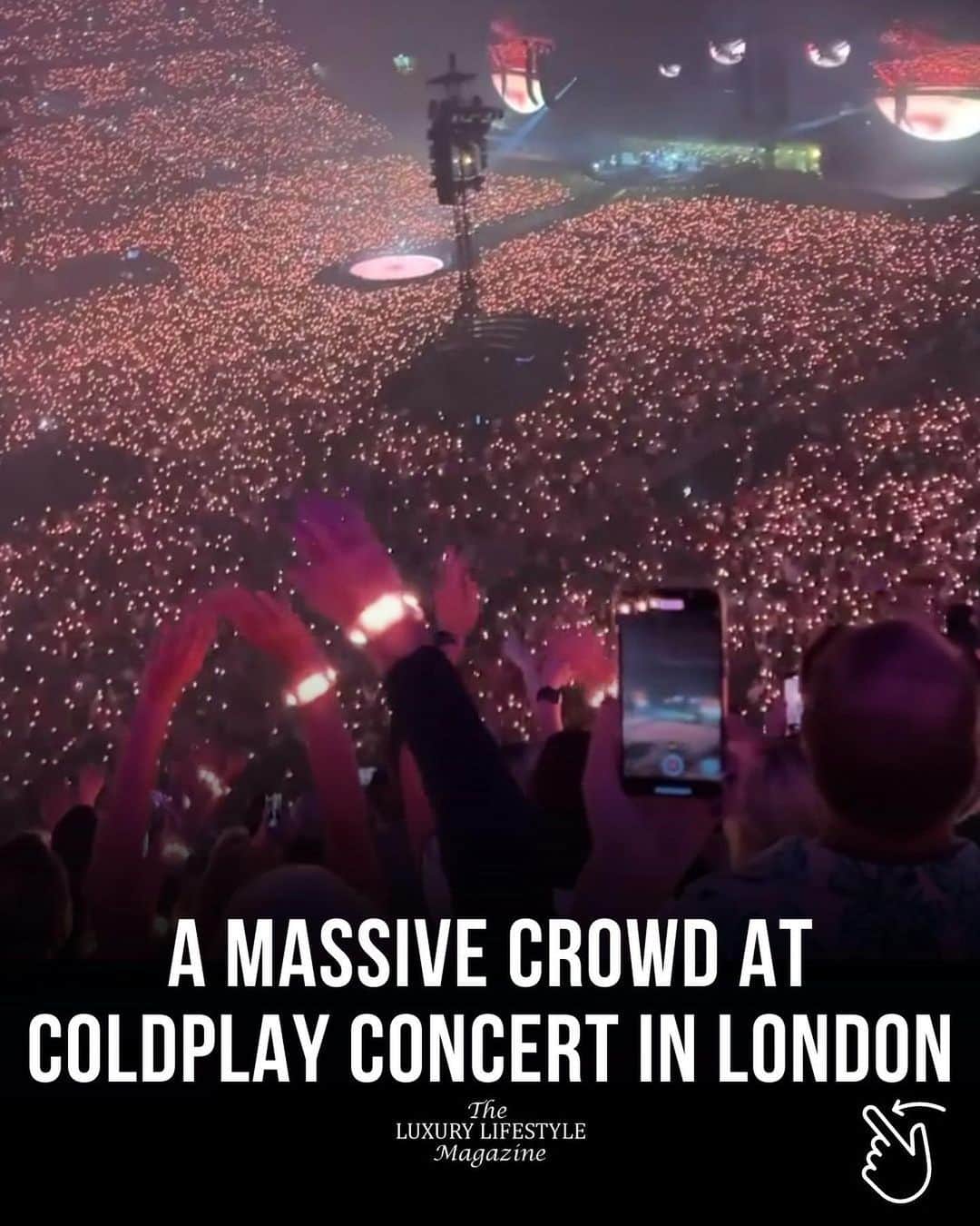 The Luxury Lifestyle Magazineさんのインスタグラム写真 - (The Luxury Lifestyle MagazineInstagram)「Coldplay Concert in London 🇬🇧   Tag a Coldplay fan!   Video: @travelandseize」6月17日 20時30分 - luxurylifestylemagazine