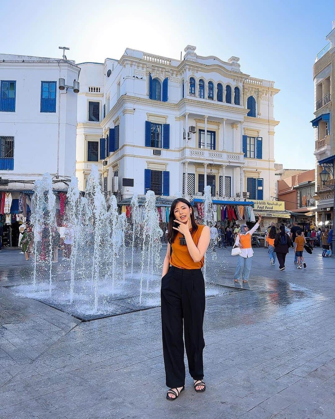 なっちゃんのインスタグラム：「Medina of Tunis 先月やけどw北アフリカのチュニジア🇹🇳に26時間かけて行ってきました♡苦行だった♡（トランジットは楽しいけどもう二度と2回乗り換えなんてしない） YouTubeにもあげてるのでぜひ見てください！  #チュニジア #チュニス #チュニスタグラム #旧市街 #海外旅行記 #海外旅行 #旅行 #旅行好き #旅行好き女子 #北アフリカ #アフリカ #tunisia #visittunisia #tunis #tunismedina #travel #northafrica」