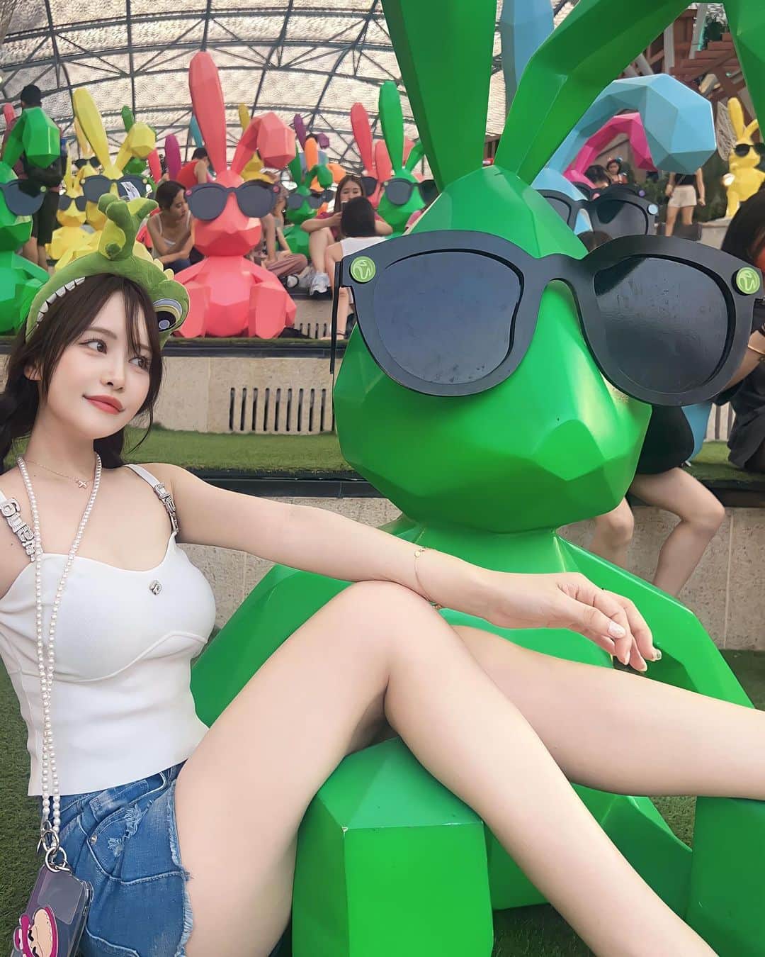 餃子のりさちゃんのインスタグラム：「このうさぎなに？ 有名なの？？🐰」