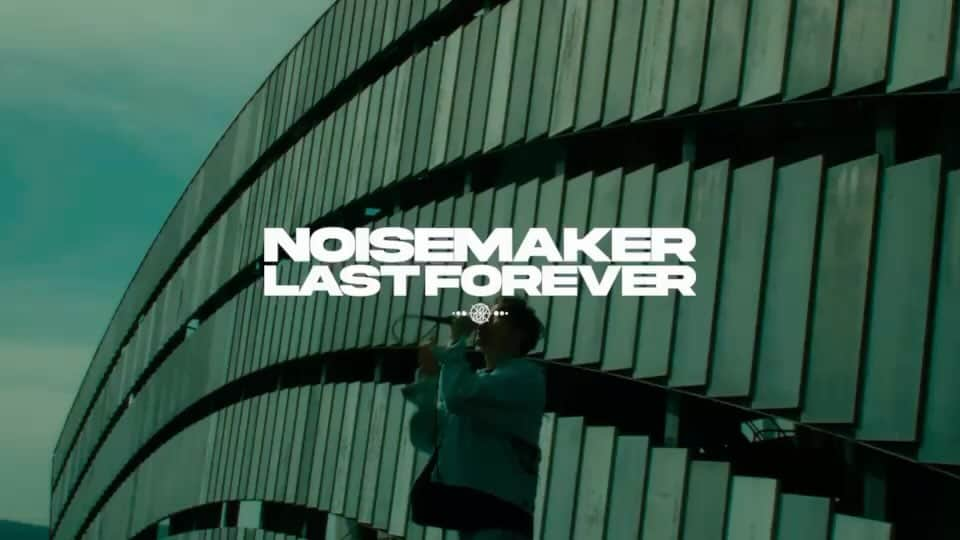 UTAのインスタグラム：「解禁✌️どんどん見てね！！  NOISEMAKER  LAST FOREVER Music Video  本日6/17、20:00 プレミア解禁！ https://youtu.be/2dtVTM_vvHI  The new music video for our track  LAST FOREVER is out now!  Go check it out  and spread the word!  #NOISEMAKER #LASTFOREVER」