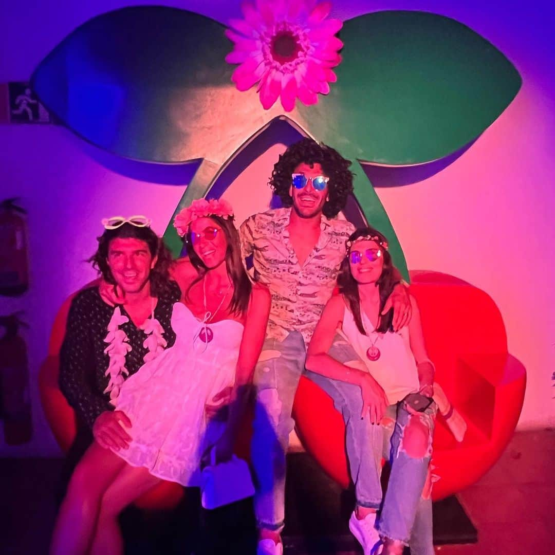 ジュリオ・ドナーティさんのインスタグラム写真 - (ジュリオ・ドナーティInstagram)「Sound on🕺🏻🧨🔊 #ibiza #holidays #tomorrowland #flowerpower #friends」6月17日 21時07分 - giuliodonati2