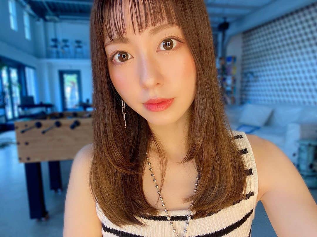 小山ひかるのインスタグラム：「撮影Day📷🩷 . . #撮影 #モデル #model  #shooting」