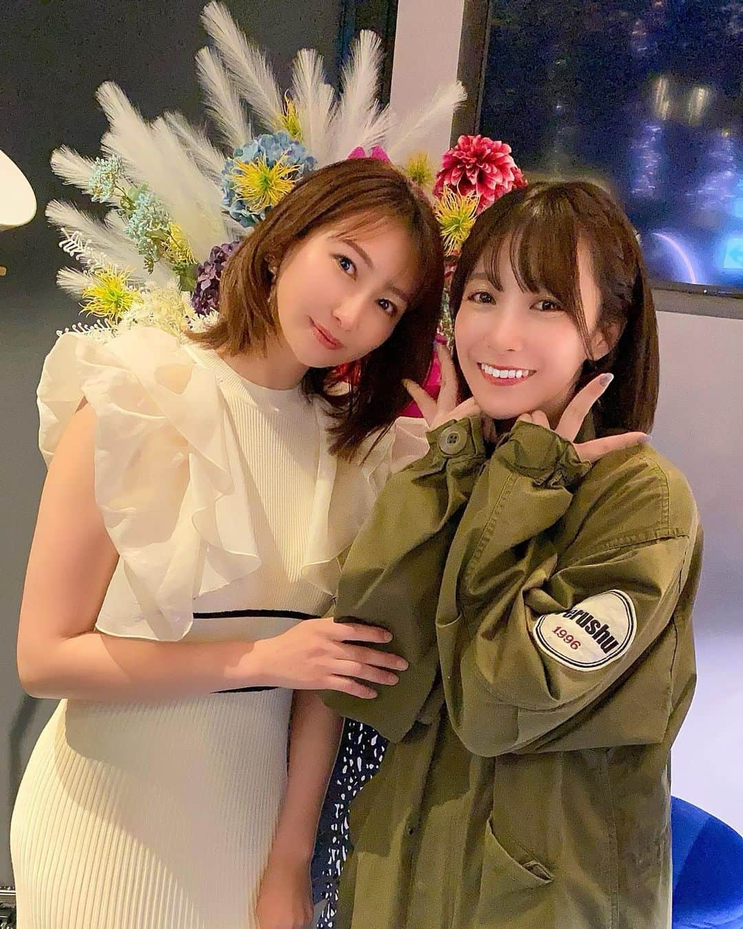 青木まりなのインスタグラム：「本日から  #BCよしもと  「ノブコブ吉村のラブヶ原〜世紀の合コン大合戦〜」  に"チームスレンダー"で 参加させてもらってます♡♡♡   #10 から出演中です！  毎週土曜日20:30～21:00放送です！  来週も是非みてください✨ アーカイブ配信もあります！  芸人のみなさんが ほんっとに面白いので 是非みなさんも観てみてください☺️  　 　 　 　 #BSよしもと #ノブコブ吉村のラブヶ原 #世紀の合コン大合戦 #にしたんクリニック 　 　　 　 　 　 　 　 　 　 　 　 　 　 　  . . .        #RIZIN #RIZINガール #RIZINガール2022 #ラウンドガール #ringgirl #キックボクシング #kickboxing #キックボクシング女子 #筋トレ女子 #筋トレ #トレーニング #ダイエット #training #diet #グラビア #グラビアアイドル #グラドル #ビジョビ #bijobi #gravure #guravureidol」
