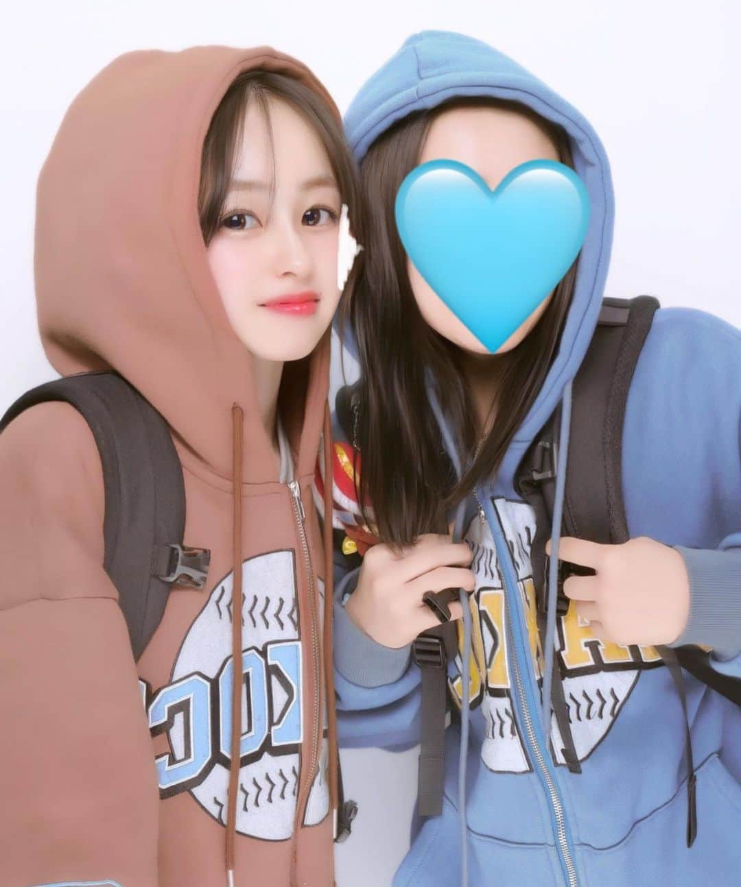 yuanのインスタグラム：「🤜🏻🤍🤛🏻」