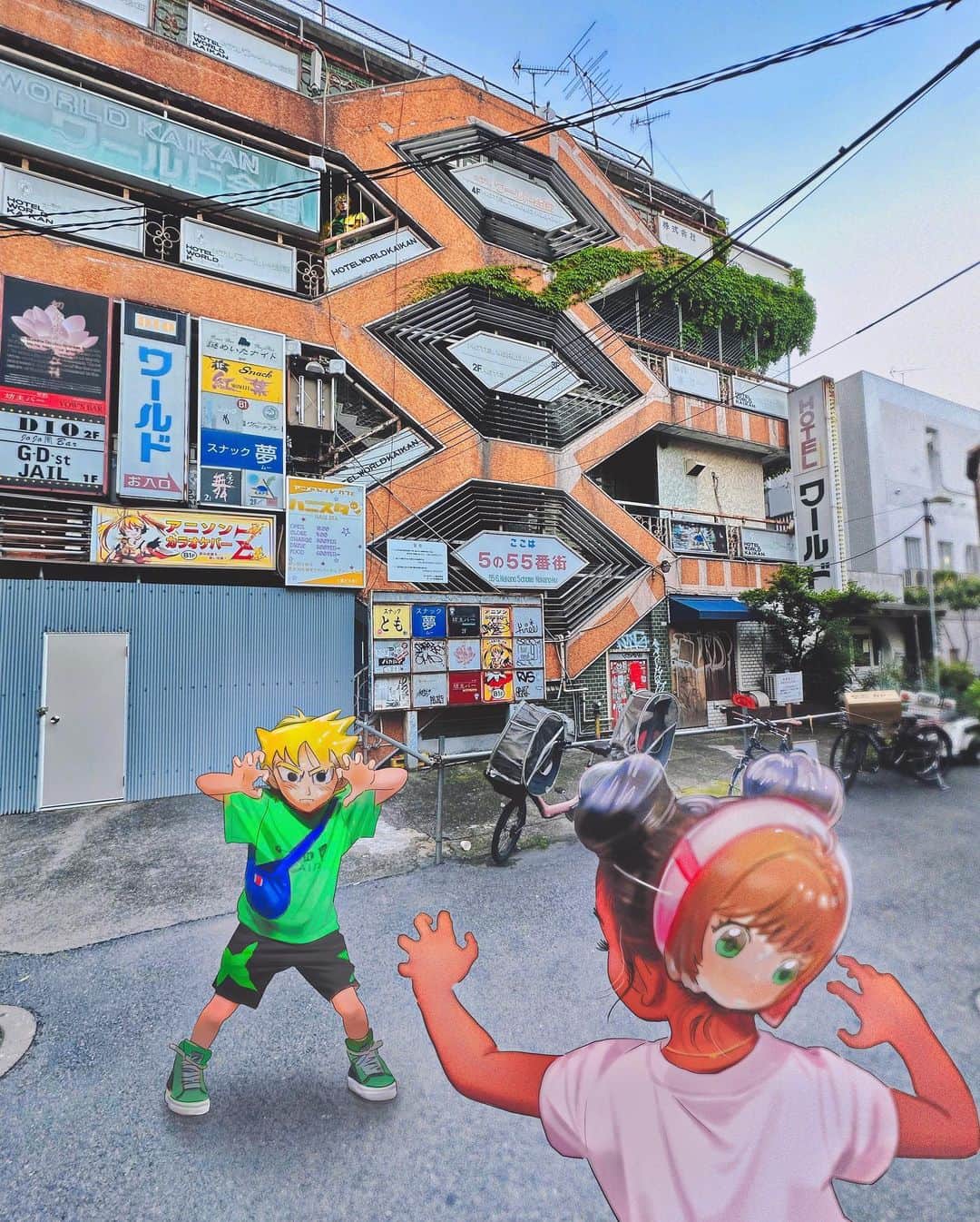 門小雷さんのインスタグラム写真 - (門小雷Instagram)「TOKYO adventures with Gaipei and Muibo🇯🇵 👹ガイペイとムイボとの東京の冒険👹  Spot the places you know 🥷  #gaipeimuibo」6月17日 21時40分 - littlethunder