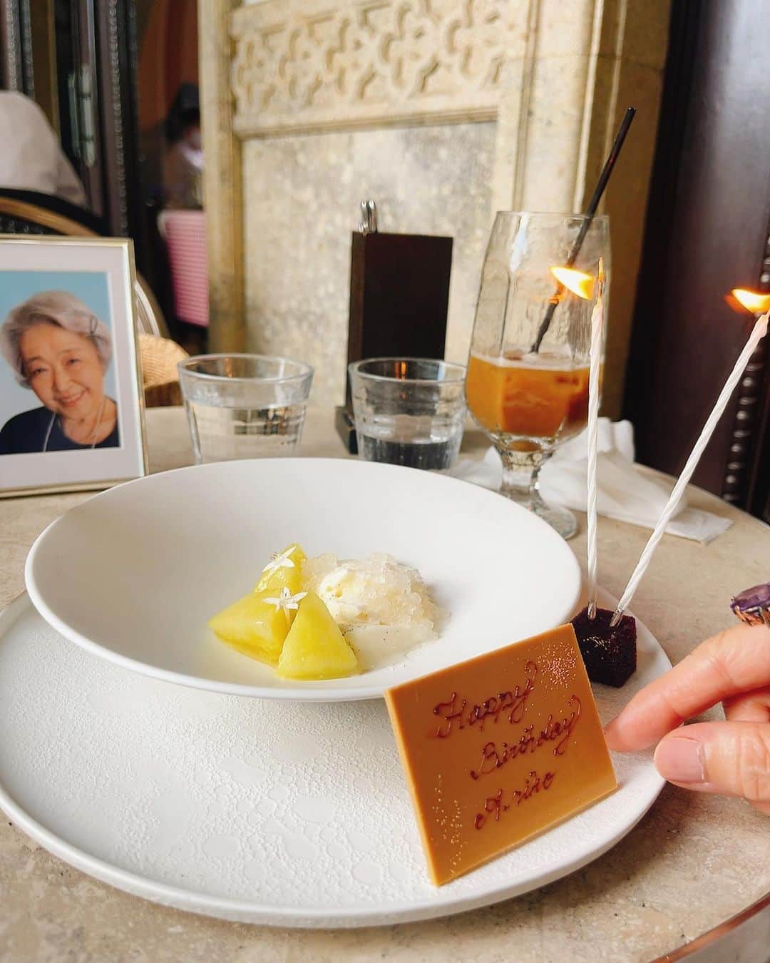 下村彩里さんのインスタグラム写真 - (下村彩里Instagram)「母と叔母の誕生日会をしました☺️  去年は祖母と一緒に来た思い出のレストランです。  ３月末に他界した祖母も、一緒に。  #黒いワンピース　は #友人が作った洋服 @kajimari1226  #Thankyou」6月17日 21時42分 - sairi.shimomura_ex